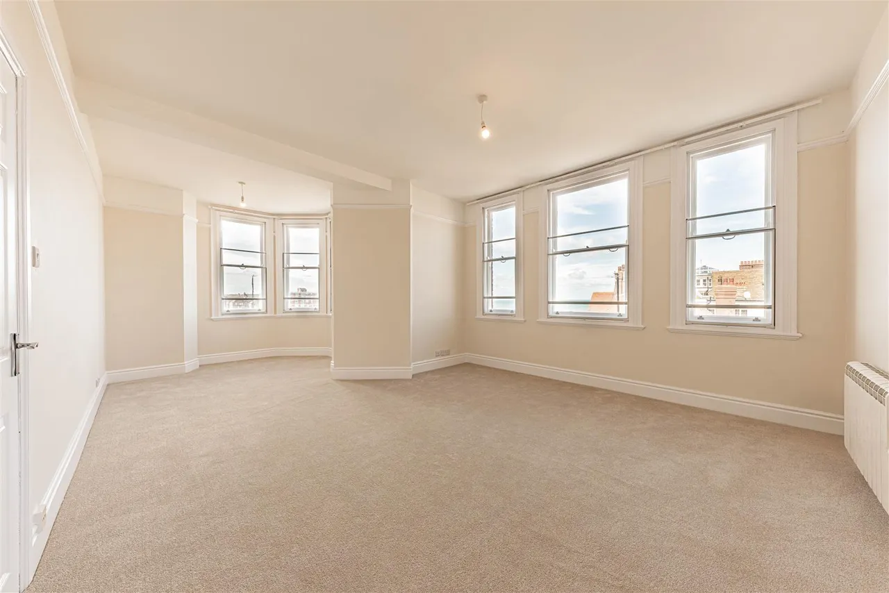 Eastern Esplanade, Margate, Kent, CT9 3AA, photo 3
