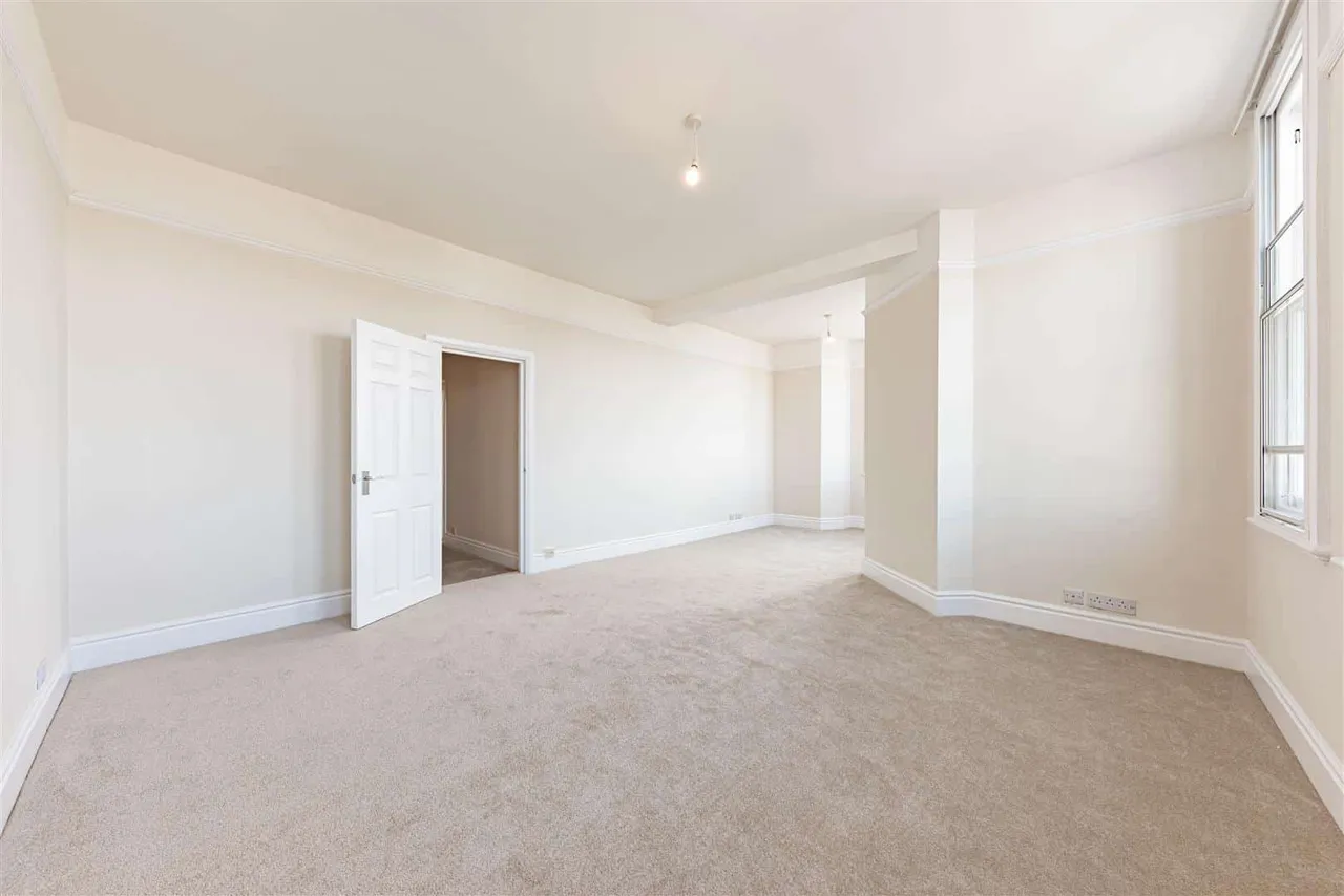 Eastern Esplanade, Margate, Kent, CT9 3AA, photo 14
