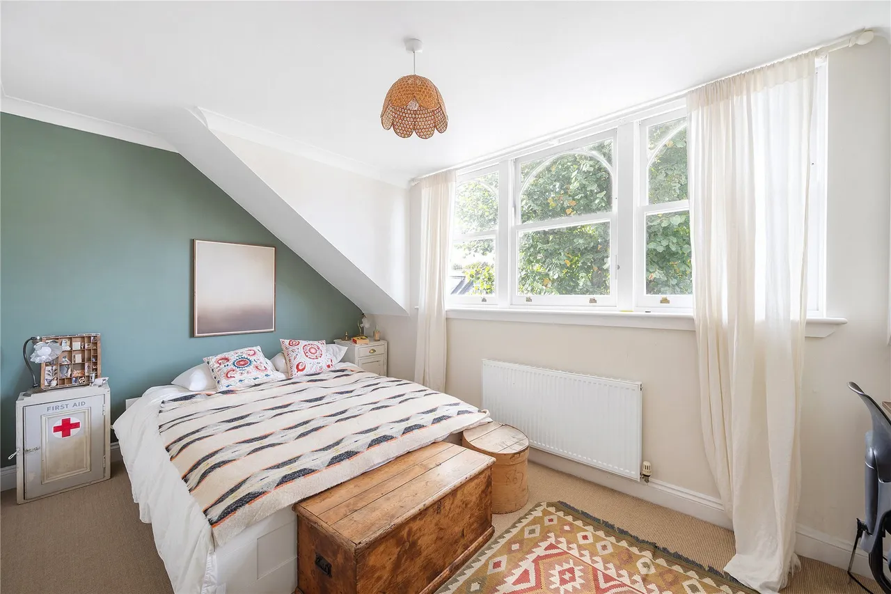 Upham Park Road, London, W4, photo 10