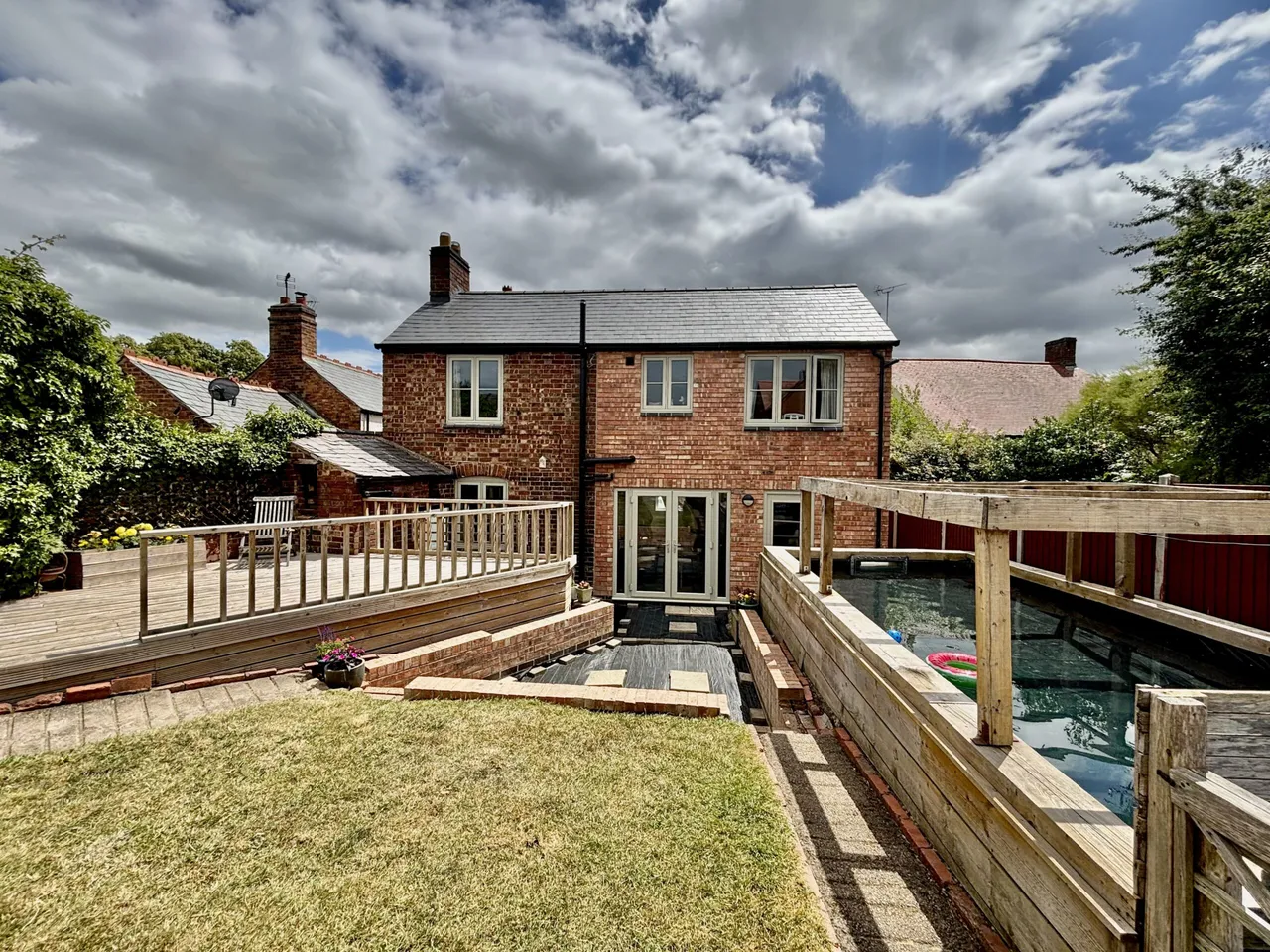 Leicester Road, Sharnford, Hinckley, LE10 3PR, photo 36