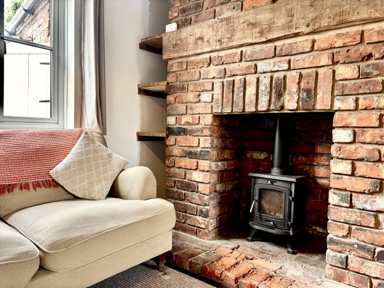 Leicester Road, Sharnford, Hinckley, LE10 3PR, photo 4
