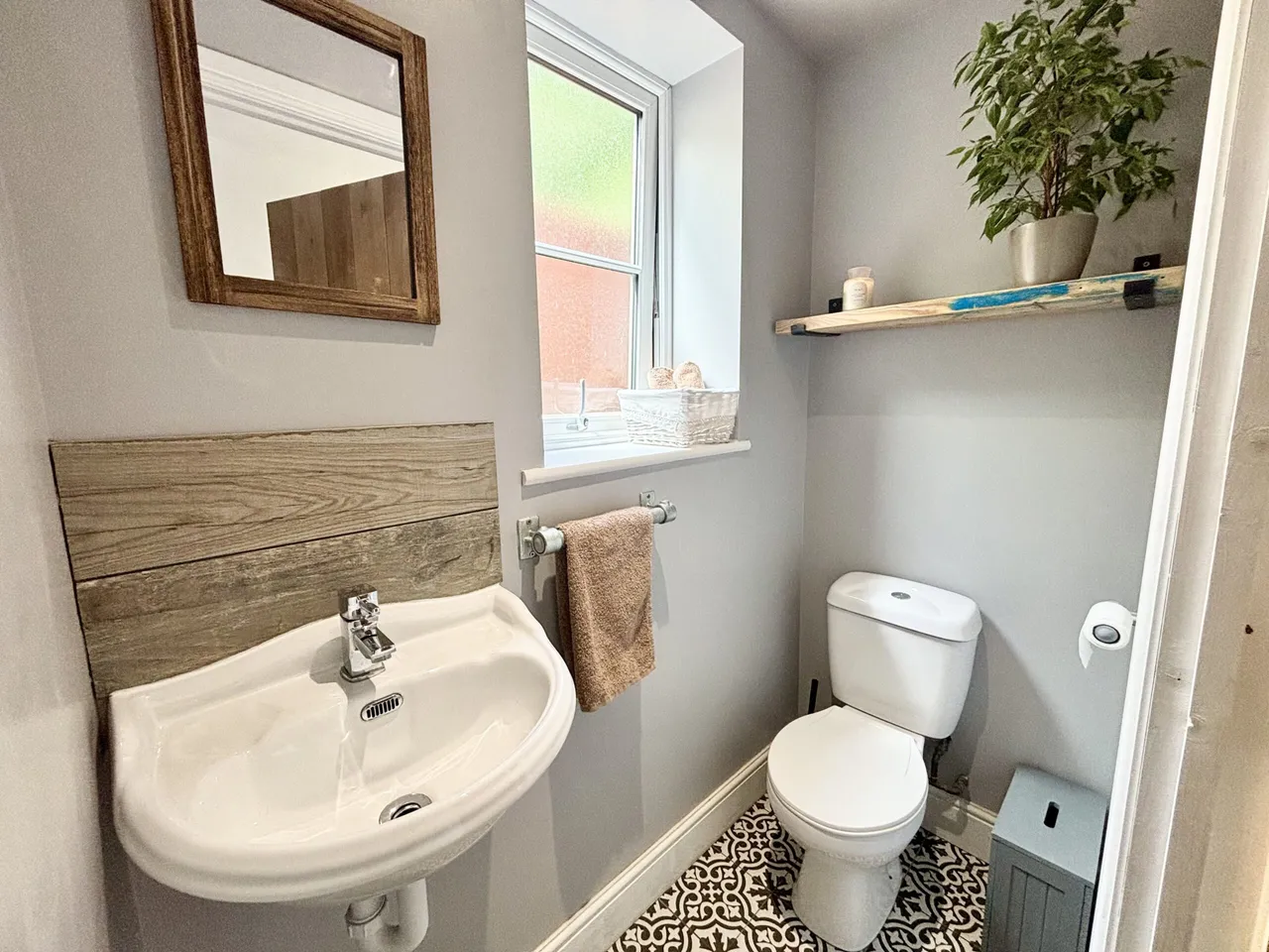 Leicester Road, Sharnford, Hinckley, LE10 3PR, photo 20