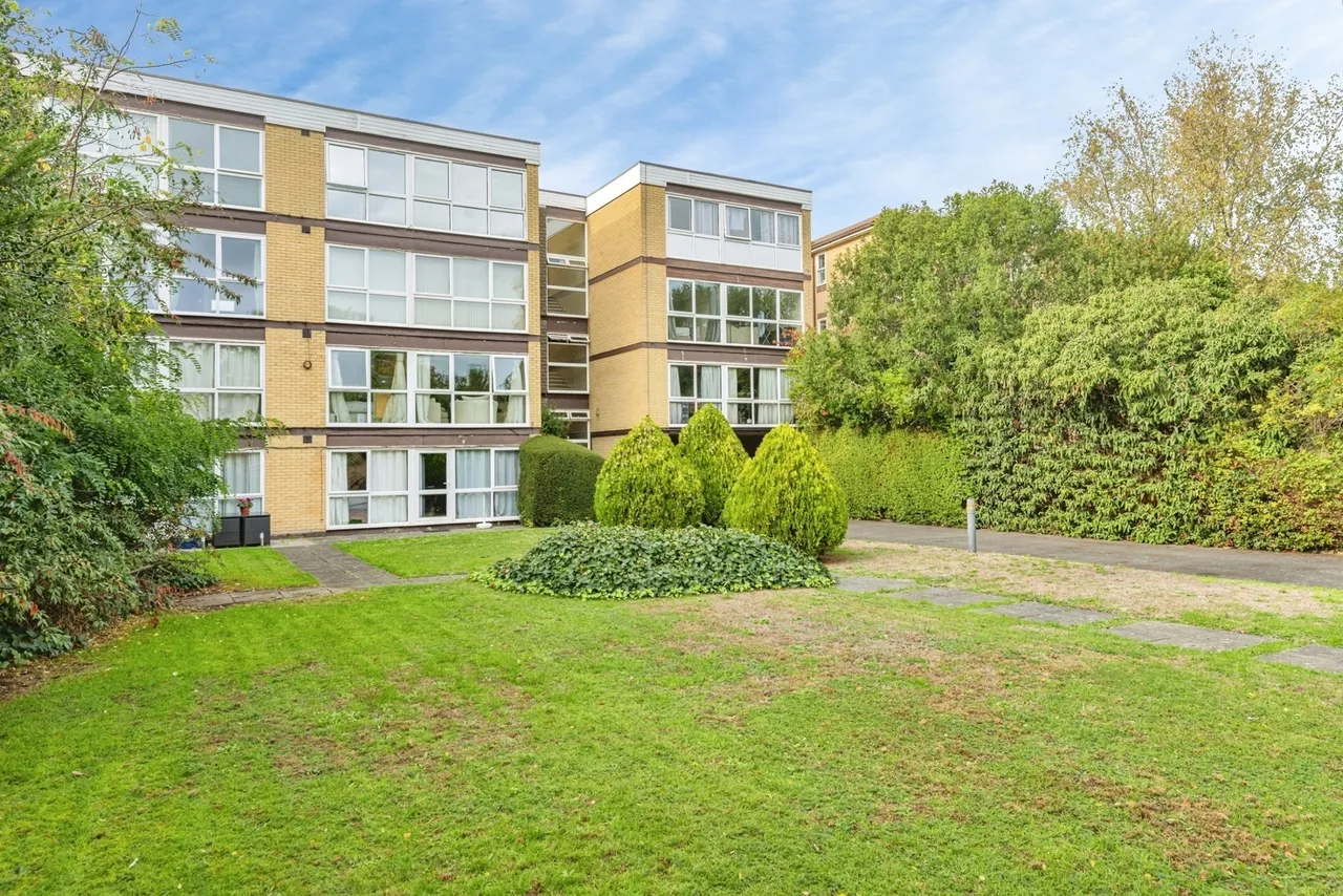 1 bed flat for sale, Hayne Road, Beckenham, BR3