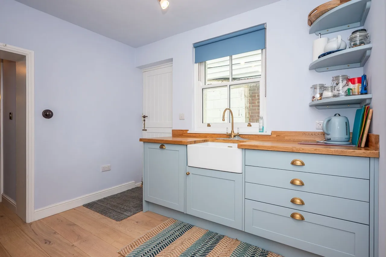 Mid Terraced Cottage in the Heart of, photo 4