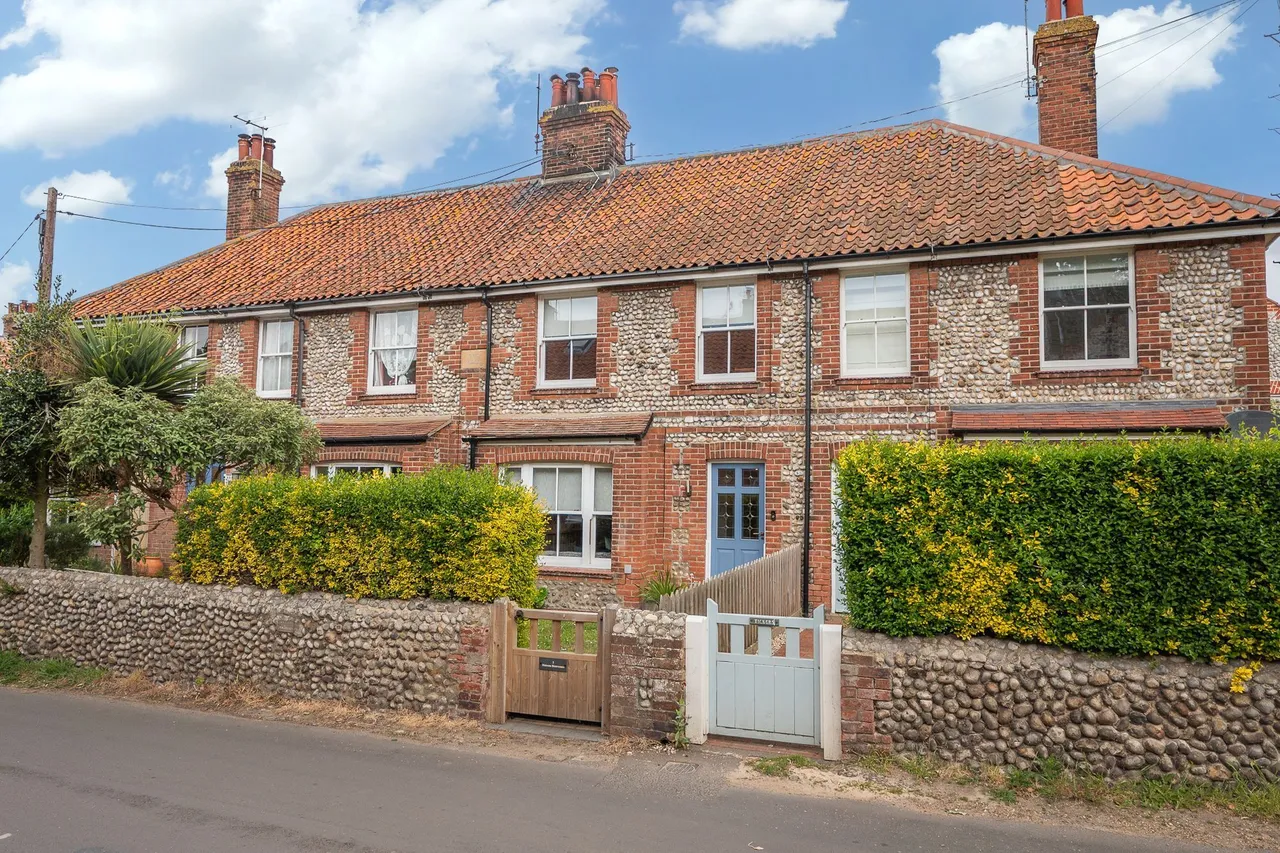 Mid Terraced Cottage in the Heart of, photo 6