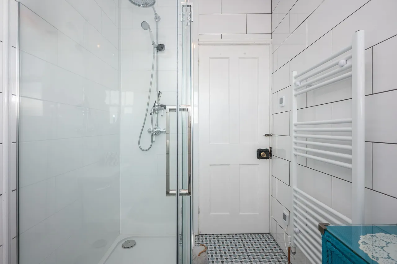 Mid Terraced Cottage in the Heart of, photo 17