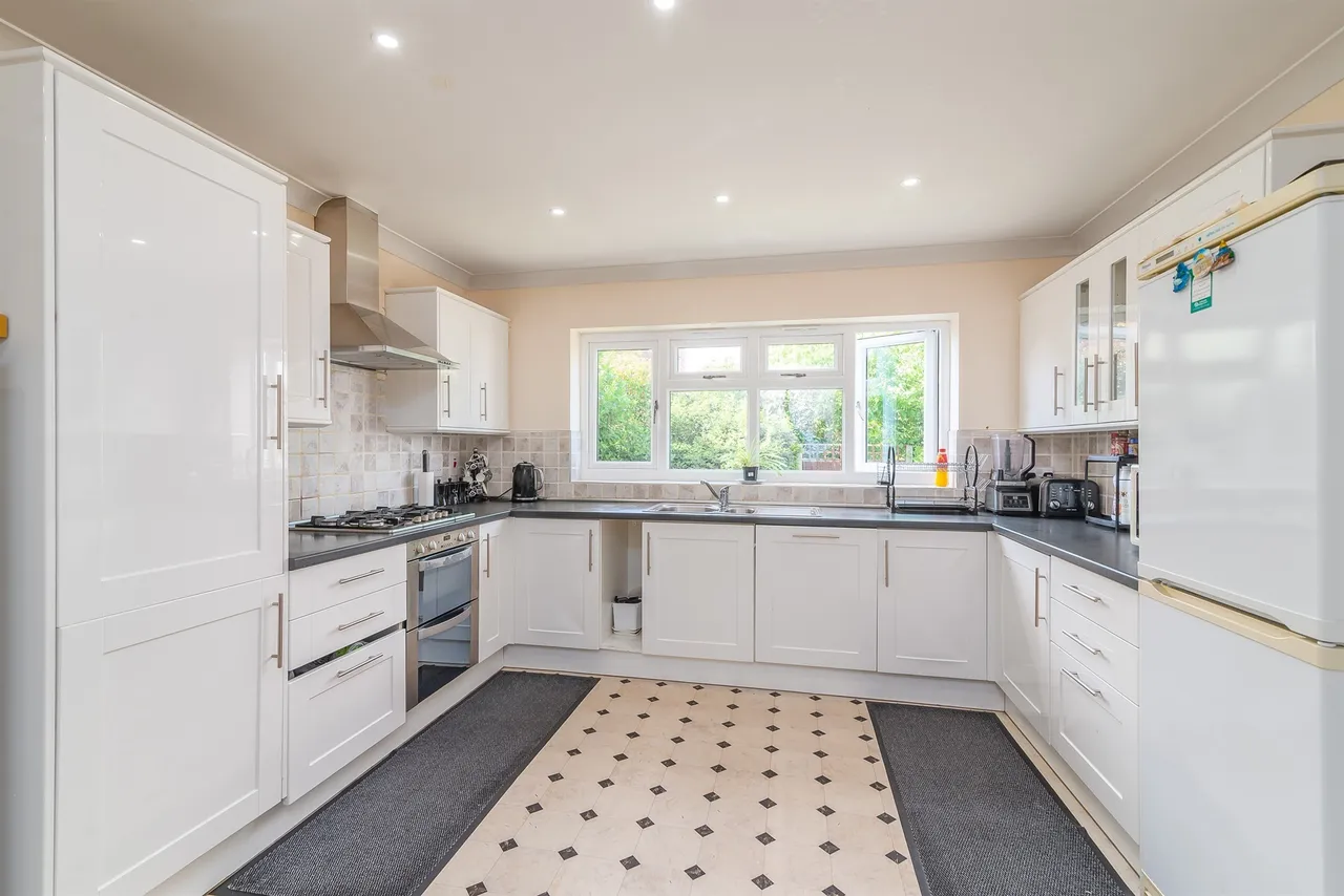 The Courtyard, Mayland, Chelmsford, photo 8