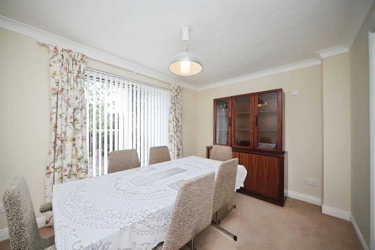 Acland Round, Cotford St. Luke, Taunton, photo 9