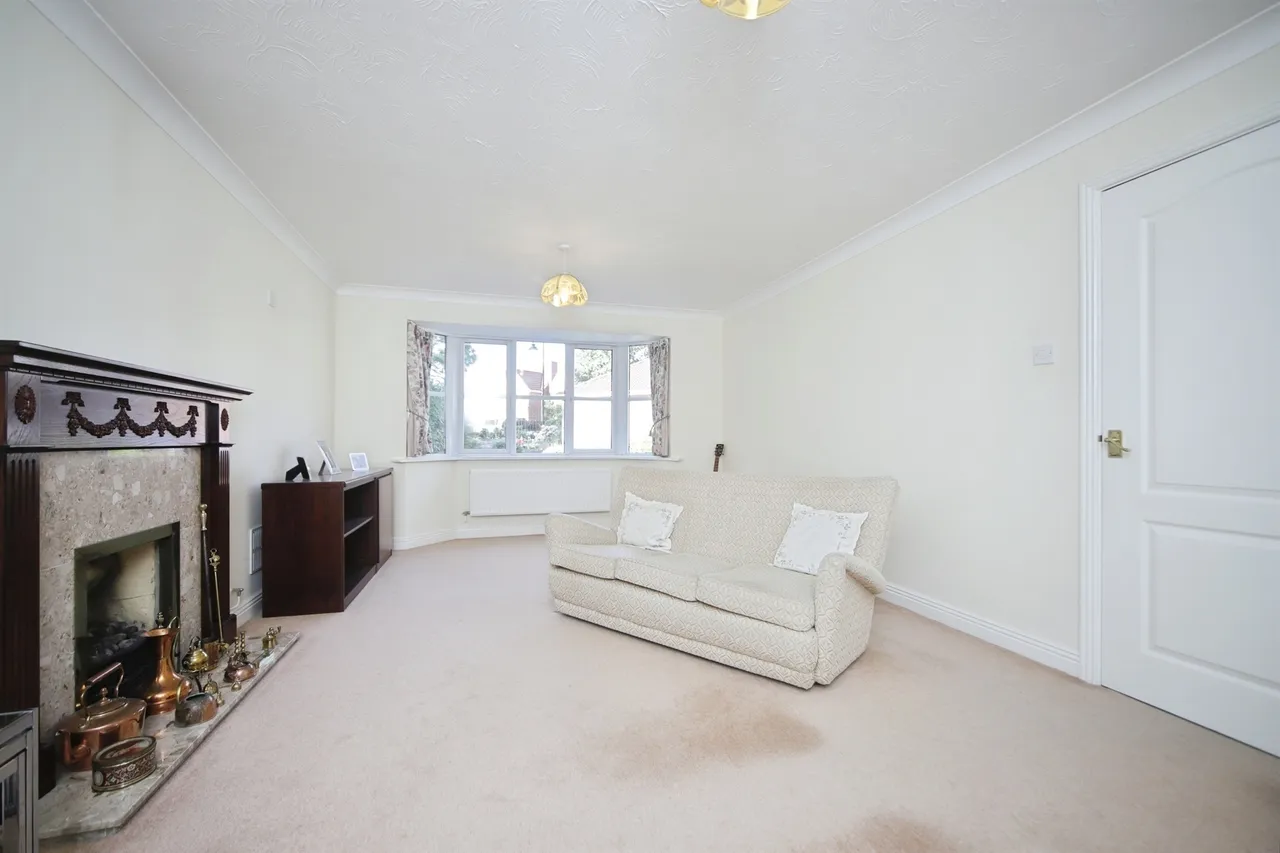 Acland Round, Cotford St. Luke, Taunton, photo 6