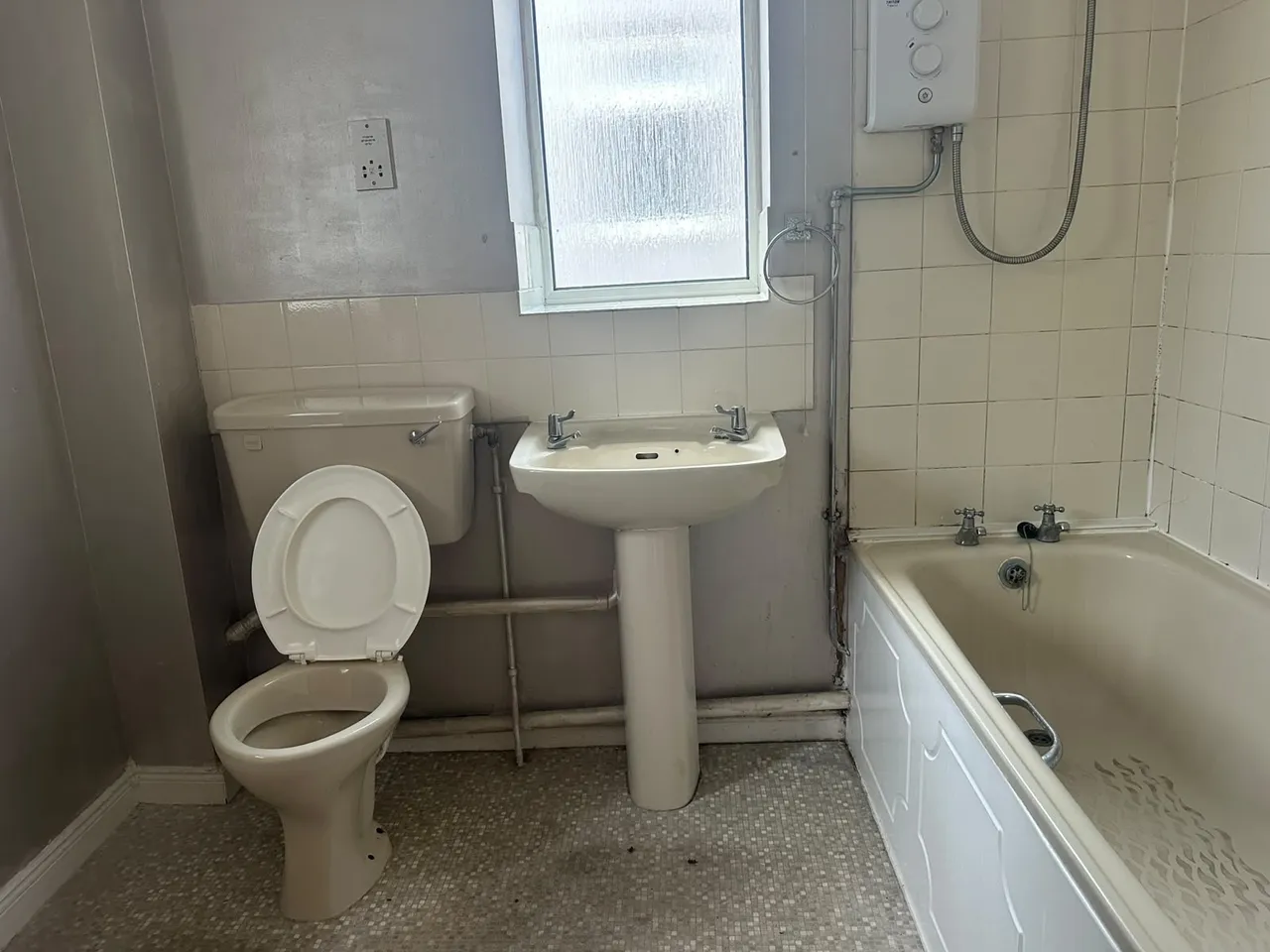 Wesley Avenue, Aston, S26, photo 7
