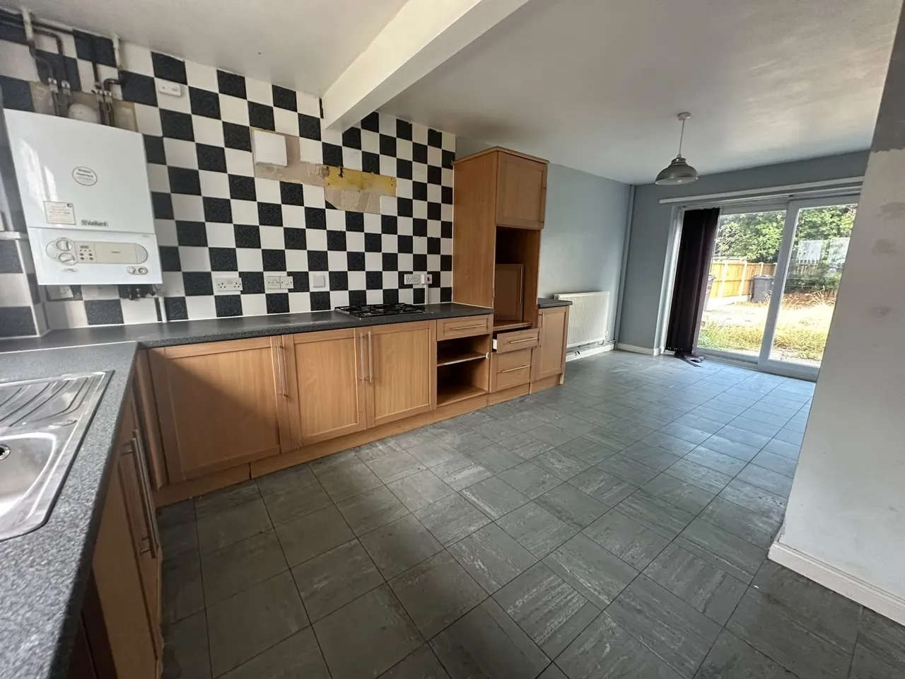 Wesley Avenue, Aston, S26, photo 3
