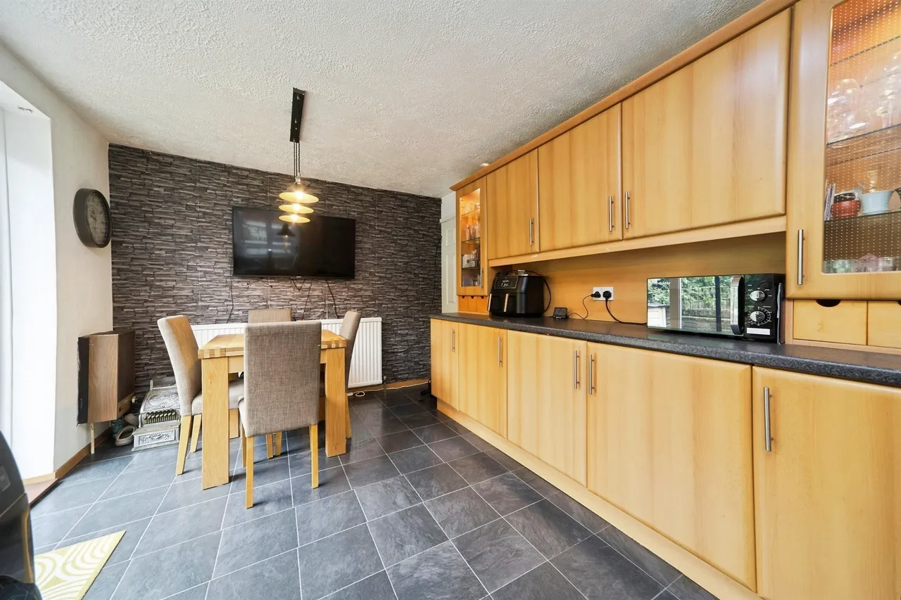Harcourt Avenue, Thornton, Bradford, photo 6