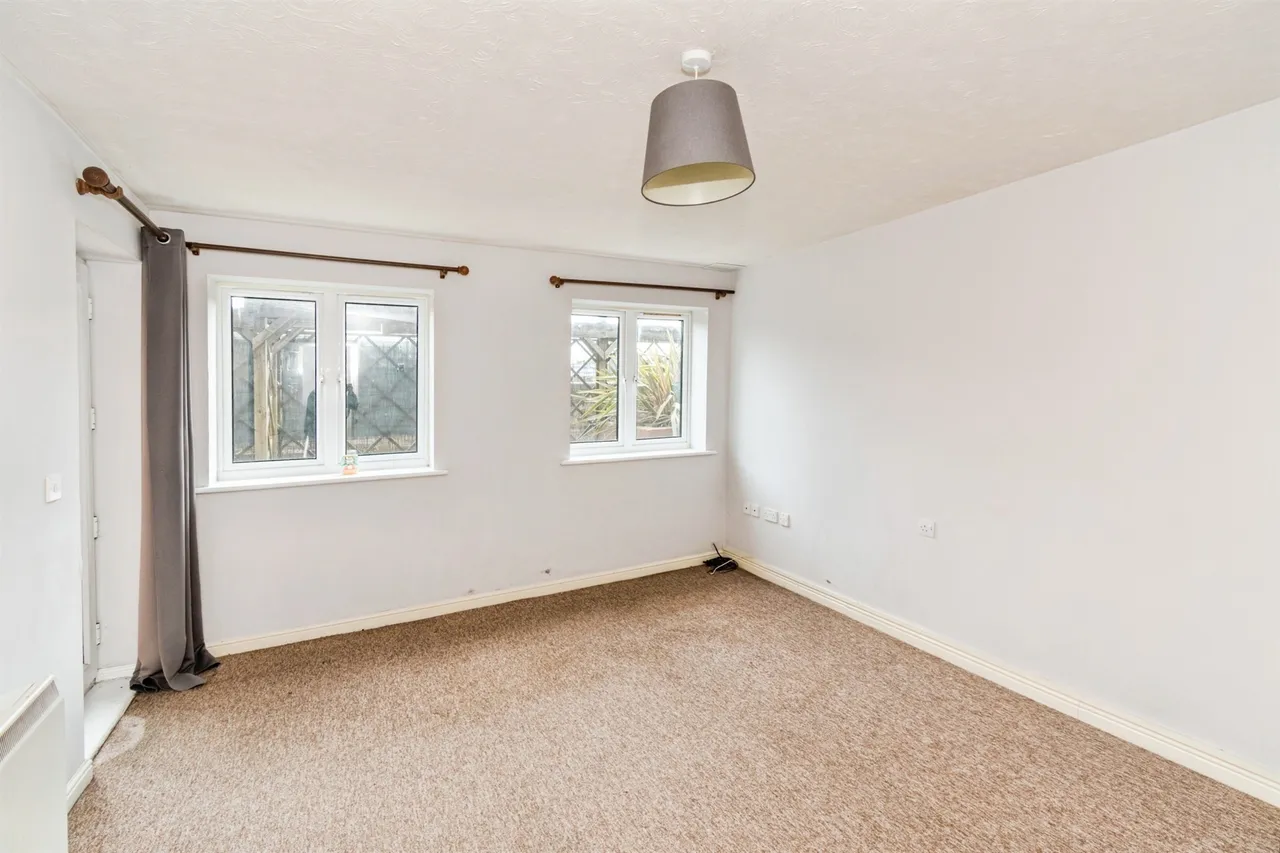 Priory Avenue, Southampton, SO17, photo 3