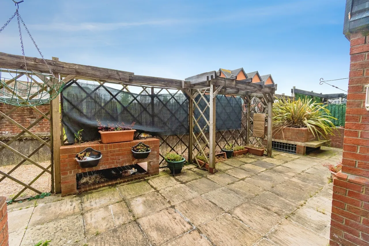 Priory Avenue, Southampton, SO17, photo 16