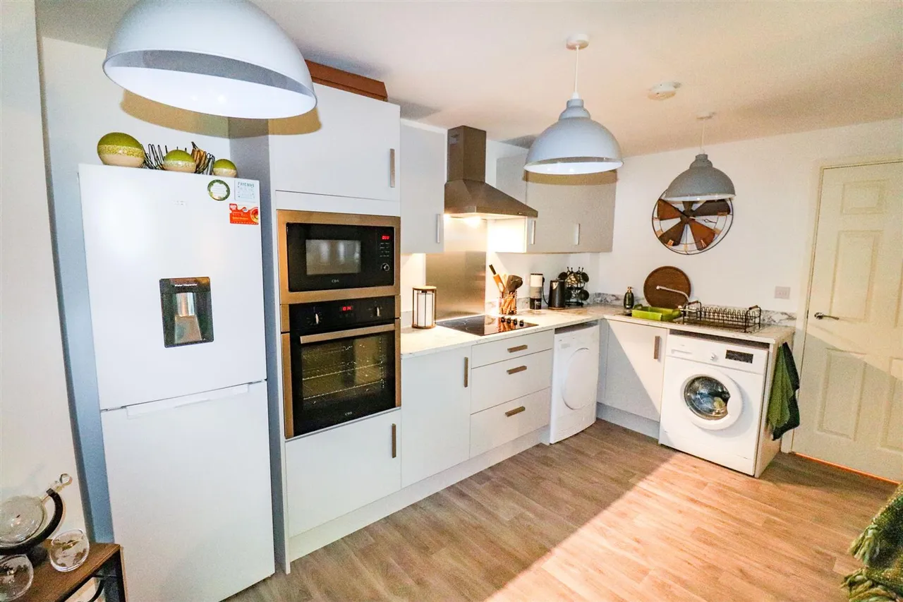 Kingswood Road, Nuneaton, CV10, photo 3