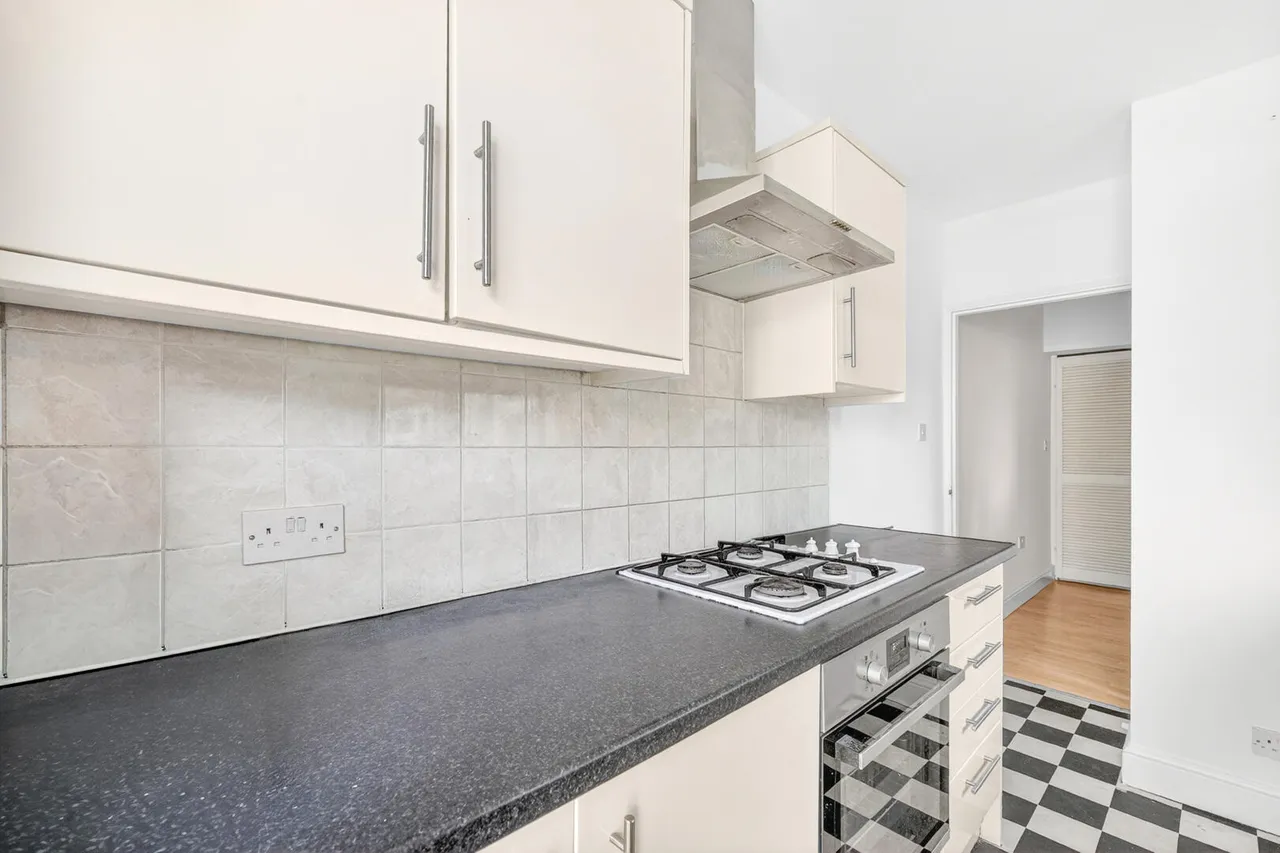 Eaton Road, Enfield, EN1 1NJ, photo 11