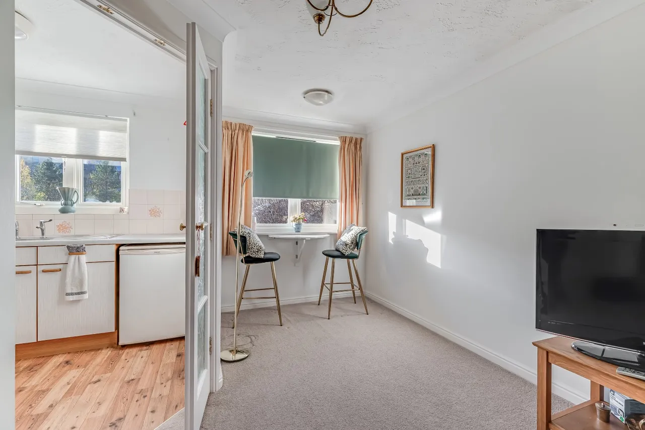 Springs Lane, Ilkley, LS29, photo 14