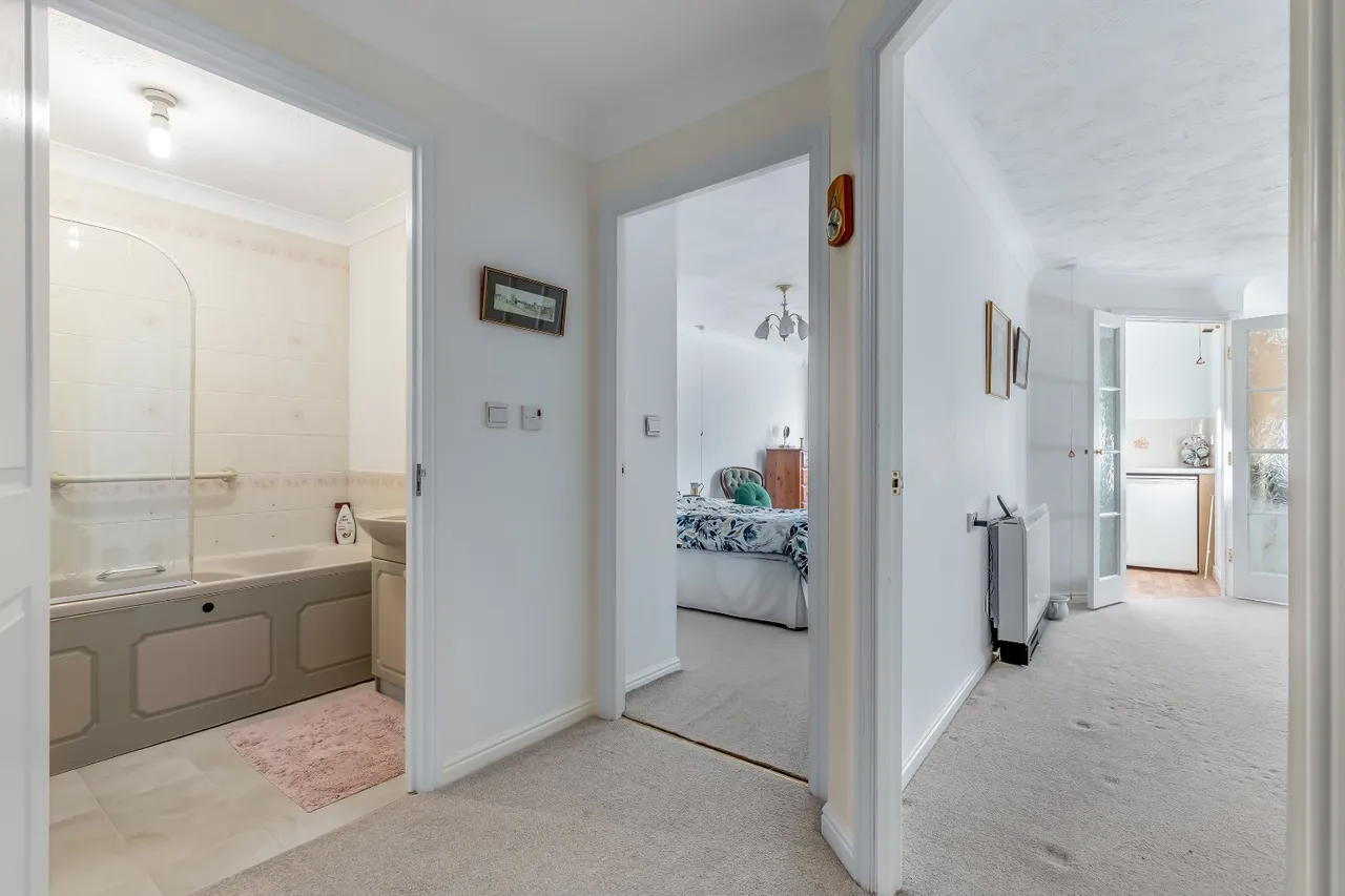 Springs Lane, Ilkley, LS29, photo 11