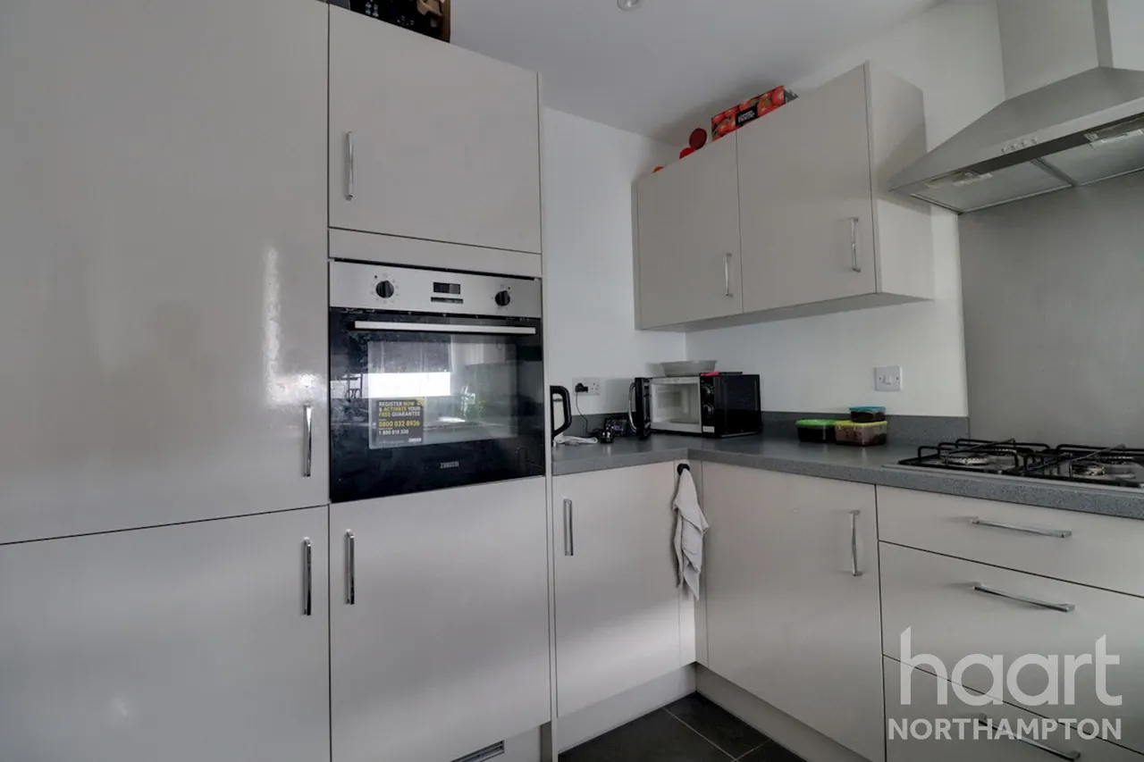 Haystack Close, NN8, photo 10