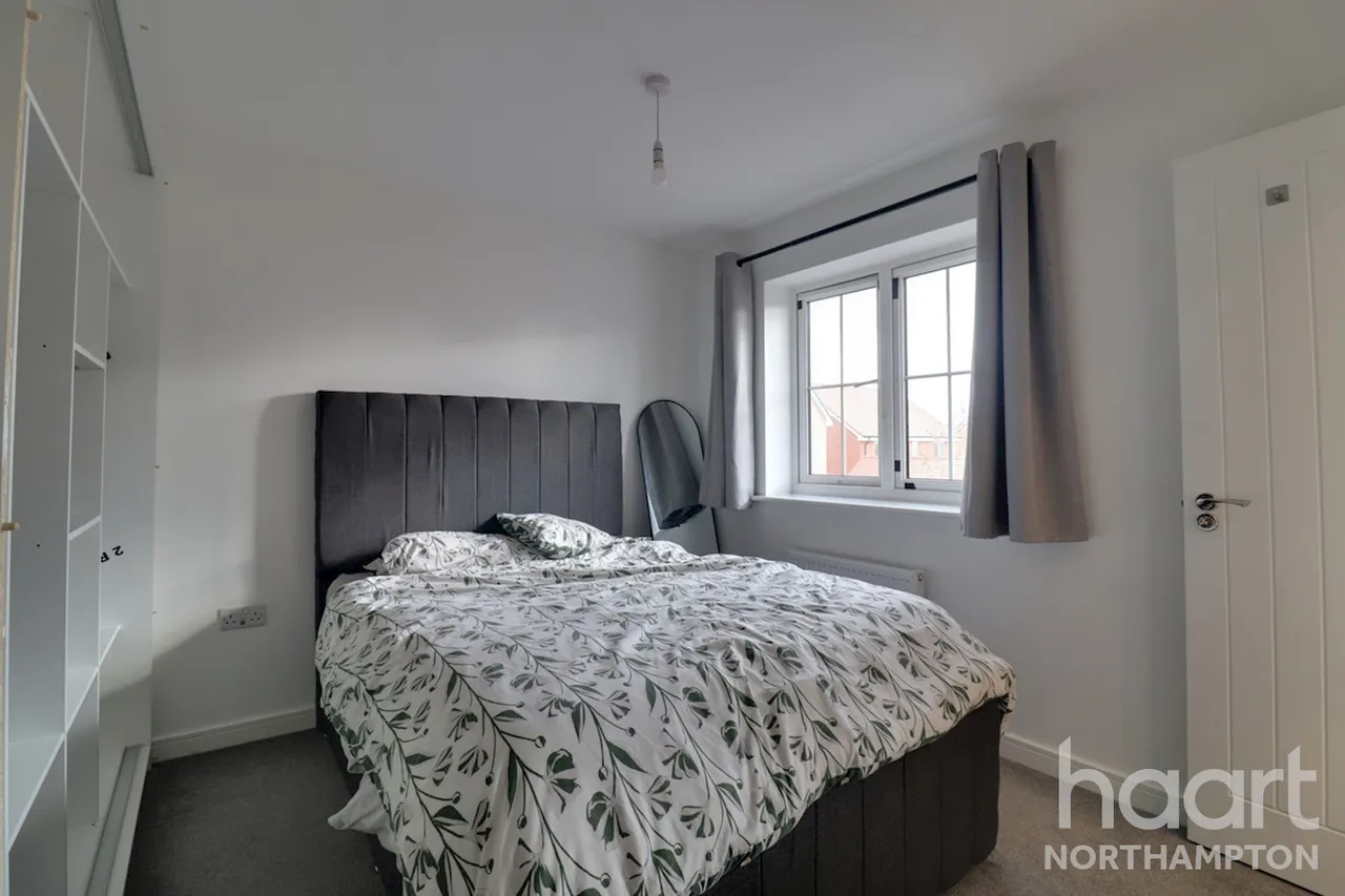 Haystack Close, NN8, photo 5