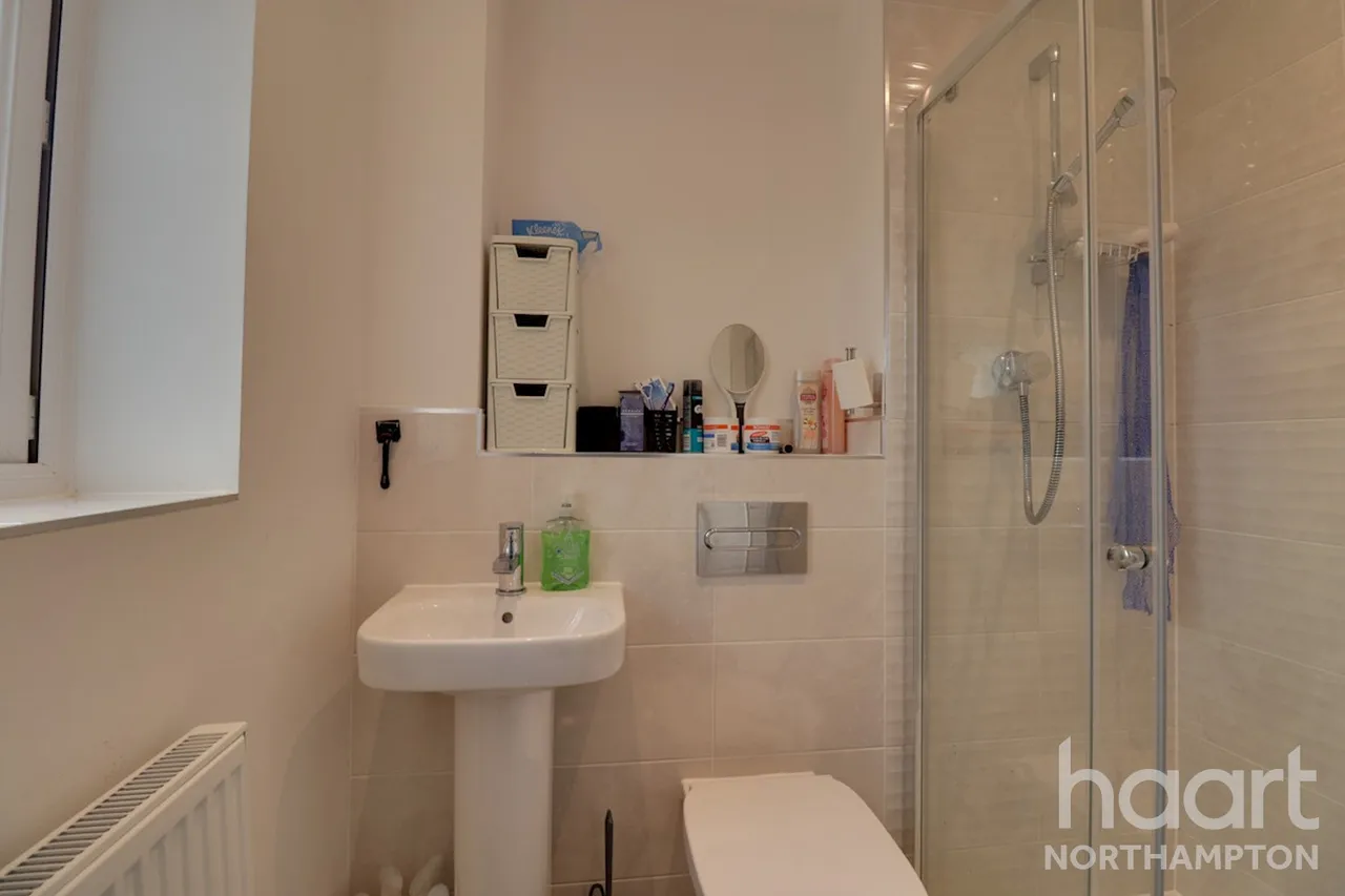 Haystack Close, NN8, photo 8