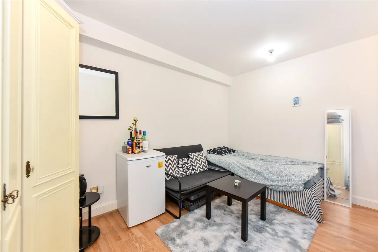 1 bed flat to rent, Sloane Avenue, Chelsea, SW3