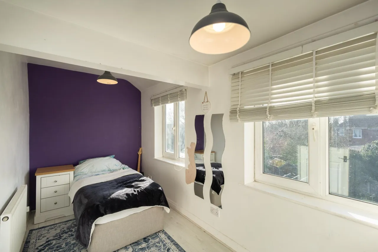 East Lancashire Road, Manchester, M28, photo 34