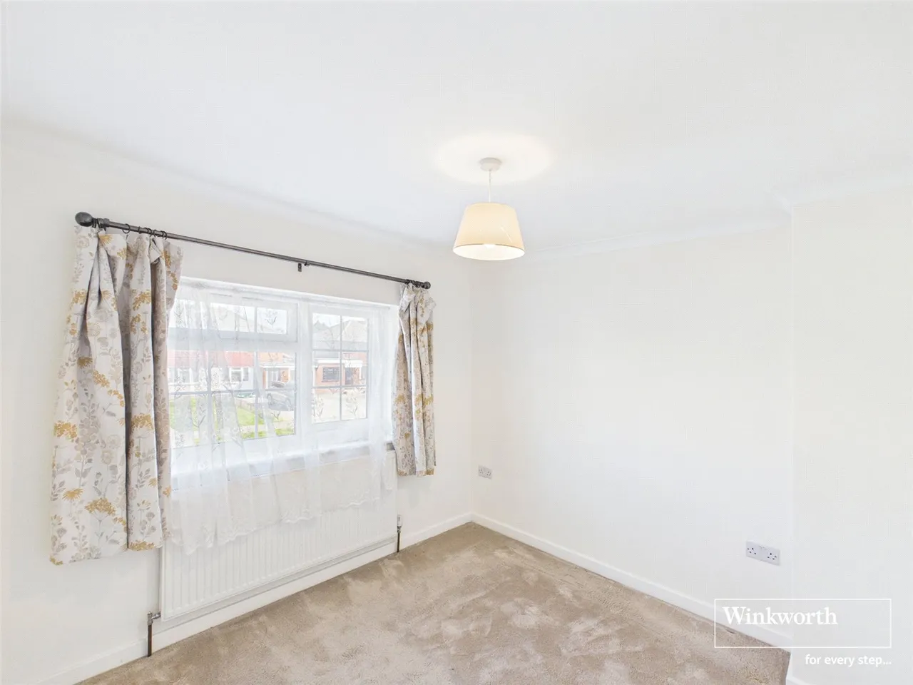Quentin Road, Woodley, RG5, photo 9