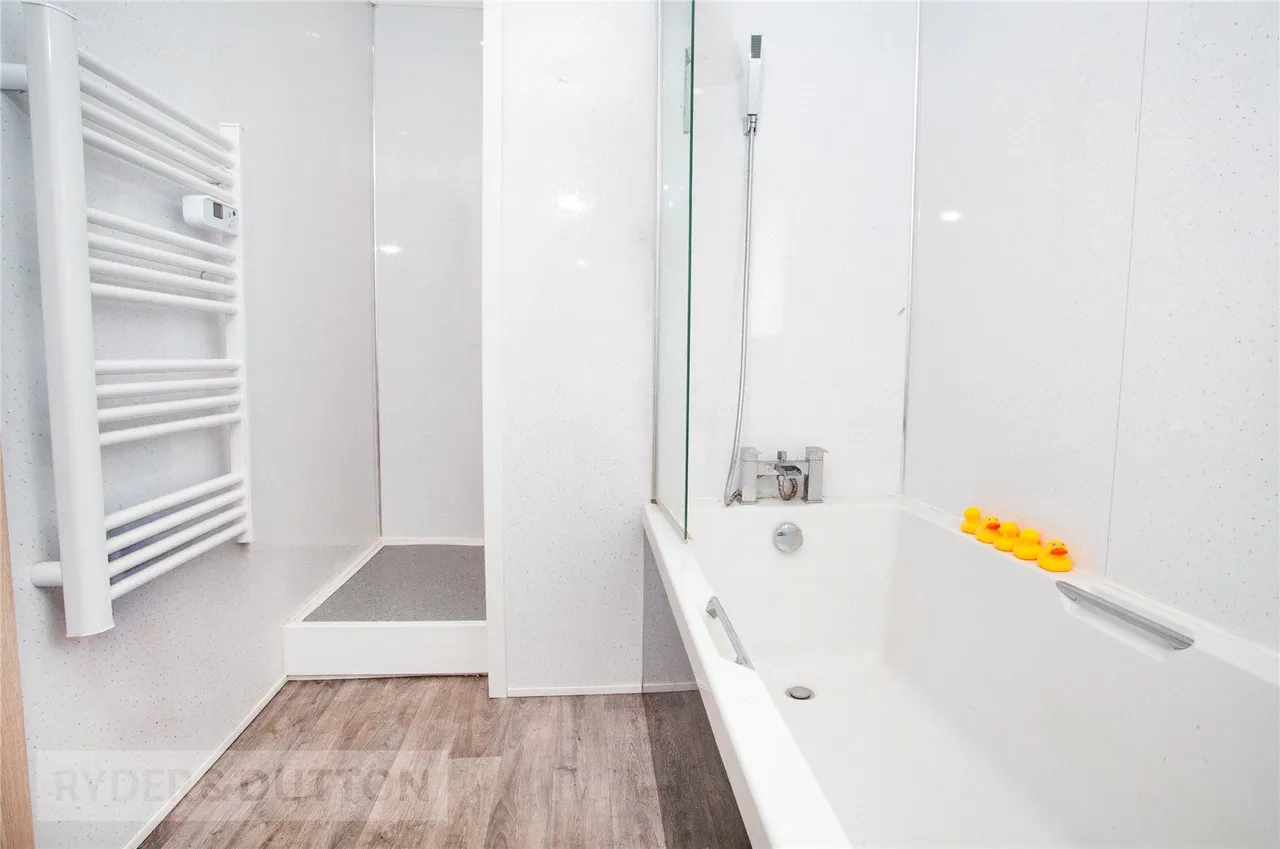 Furness Road, Middleton, M24, photo 16