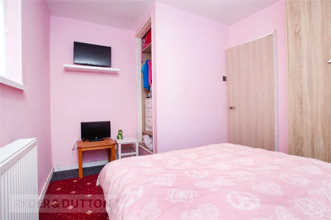 Furness Road, Middleton, M24, photo 20