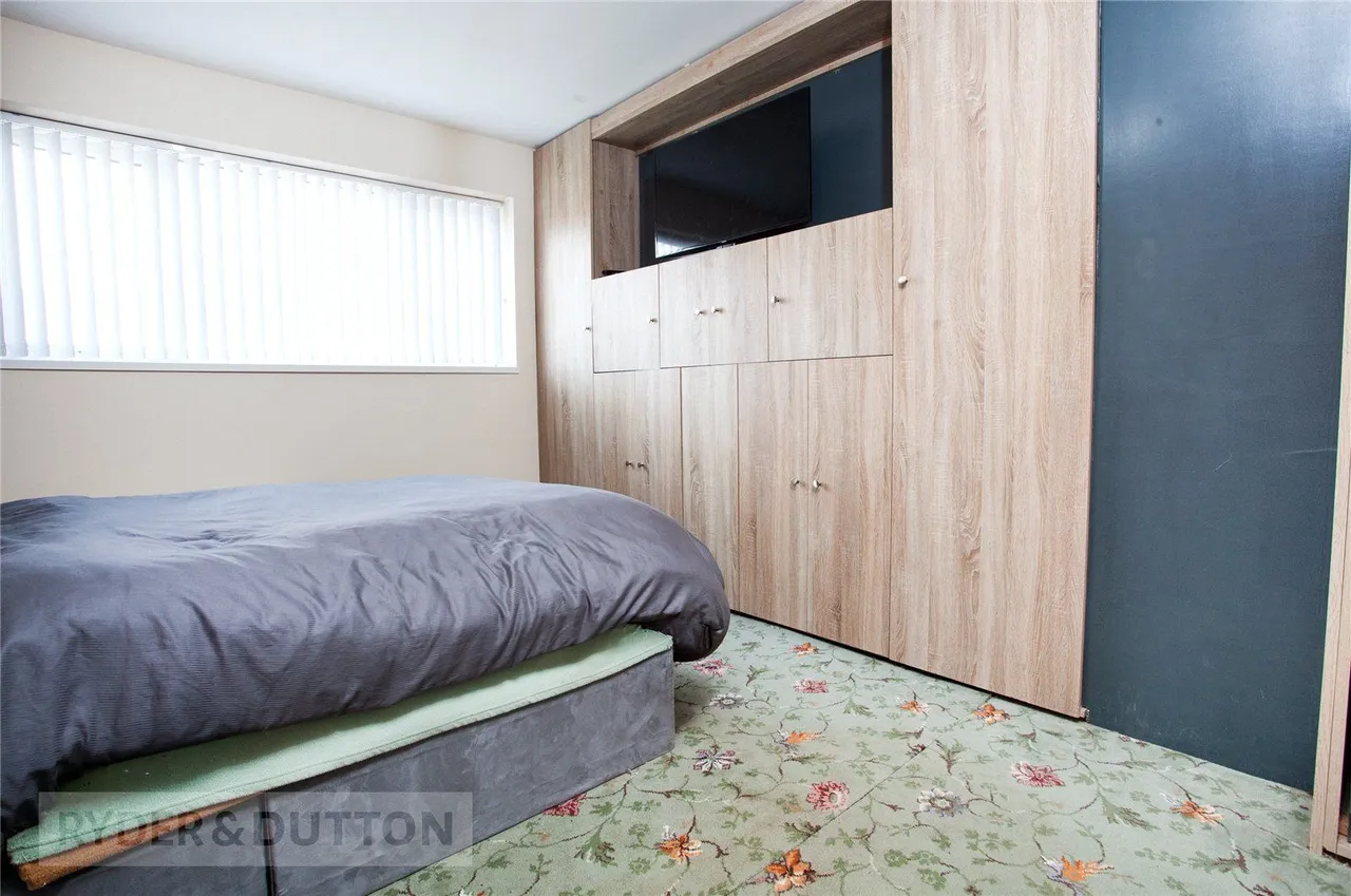 Furness Road, Middleton, M24, photo 11
