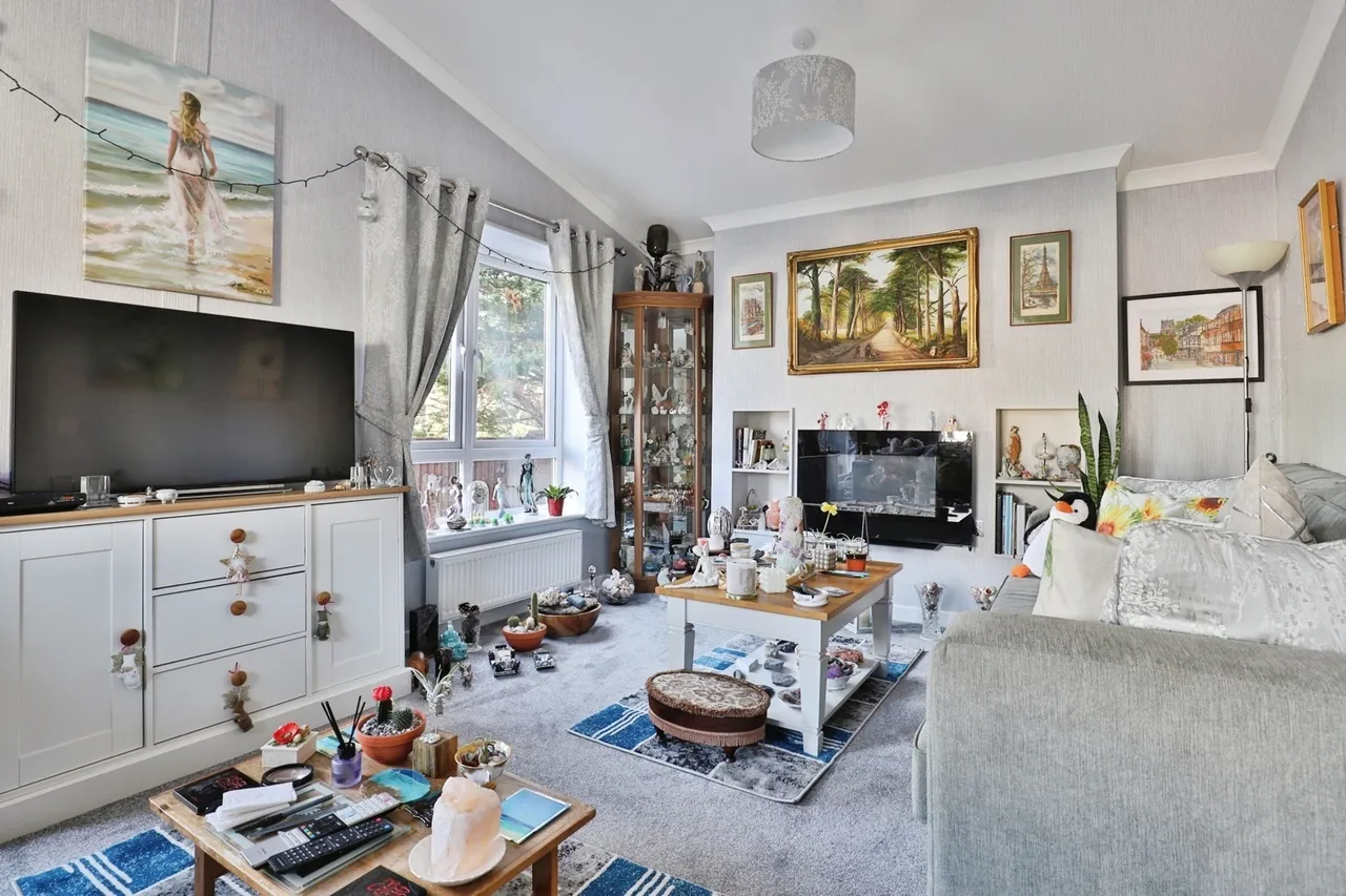 Matchams Lane, Hurn, BH23, photo 4