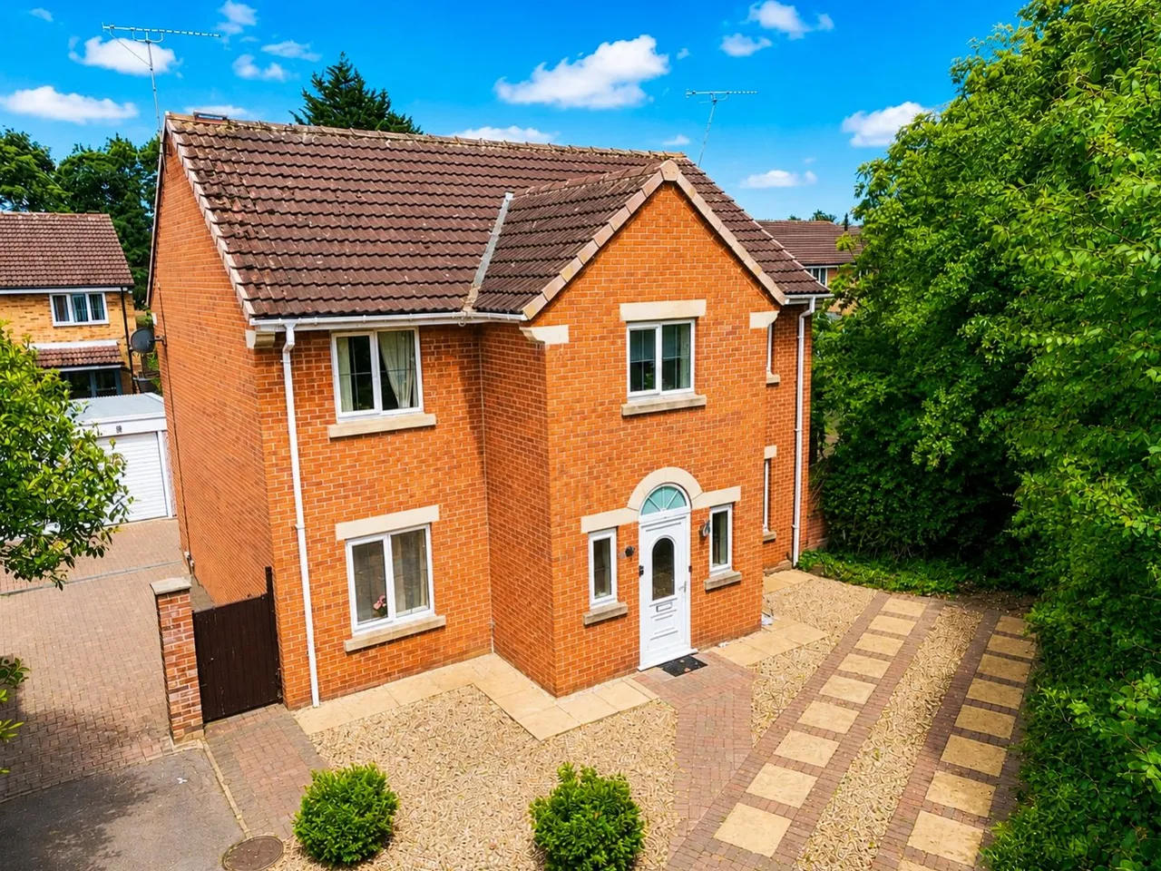 4 bed house for sale, Rosegreave, Goldthorpe, S63