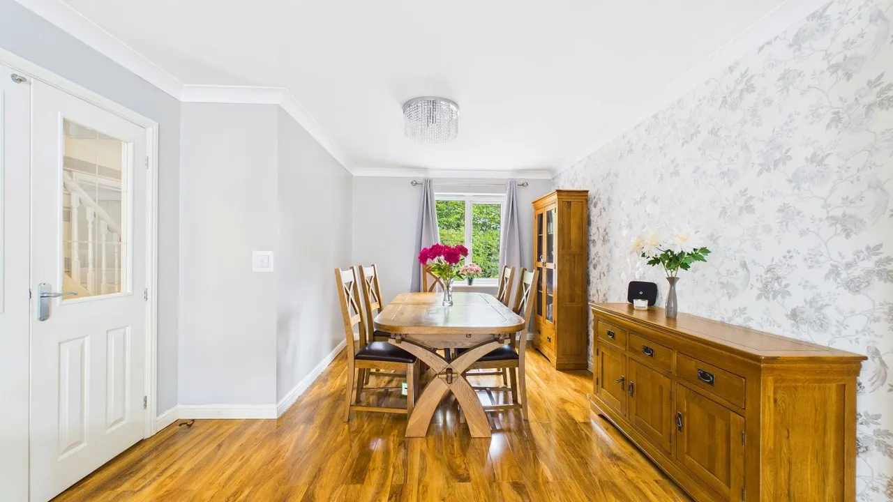 Rosegreave, Goldthorpe, S63, photo 6