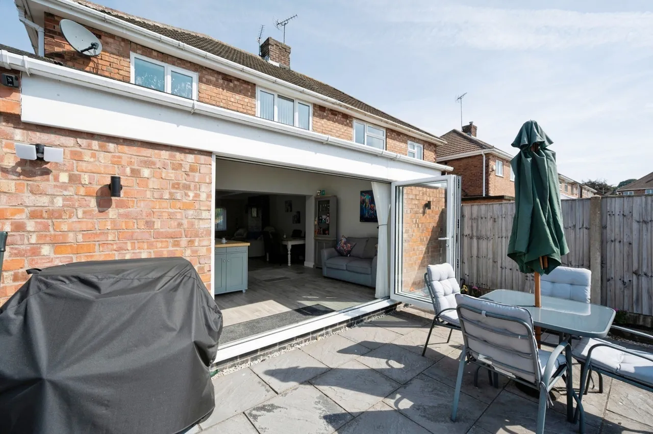 Fairhaven, Kirkby-in-Ashfield, Nottingham, Nottinghamshire, NG17, photo 3