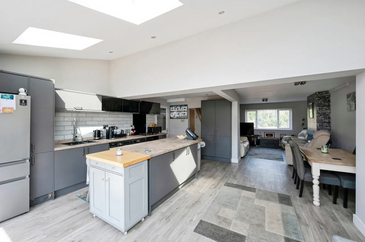 Fairhaven, Kirkby-in-Ashfield, Nottingham, Nottinghamshire, NG17, photo 14