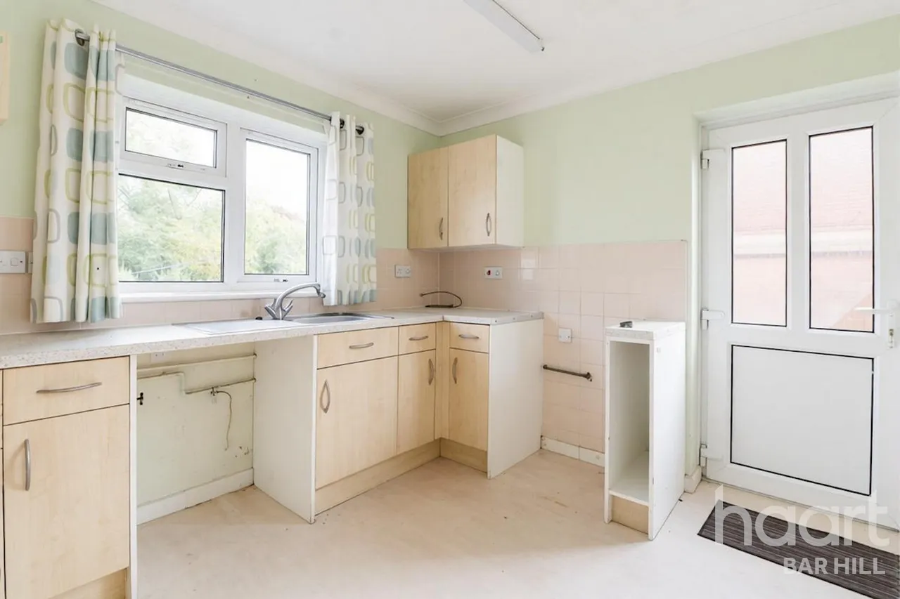 Windsor Gardens, Somersham, PE28, photo 9
