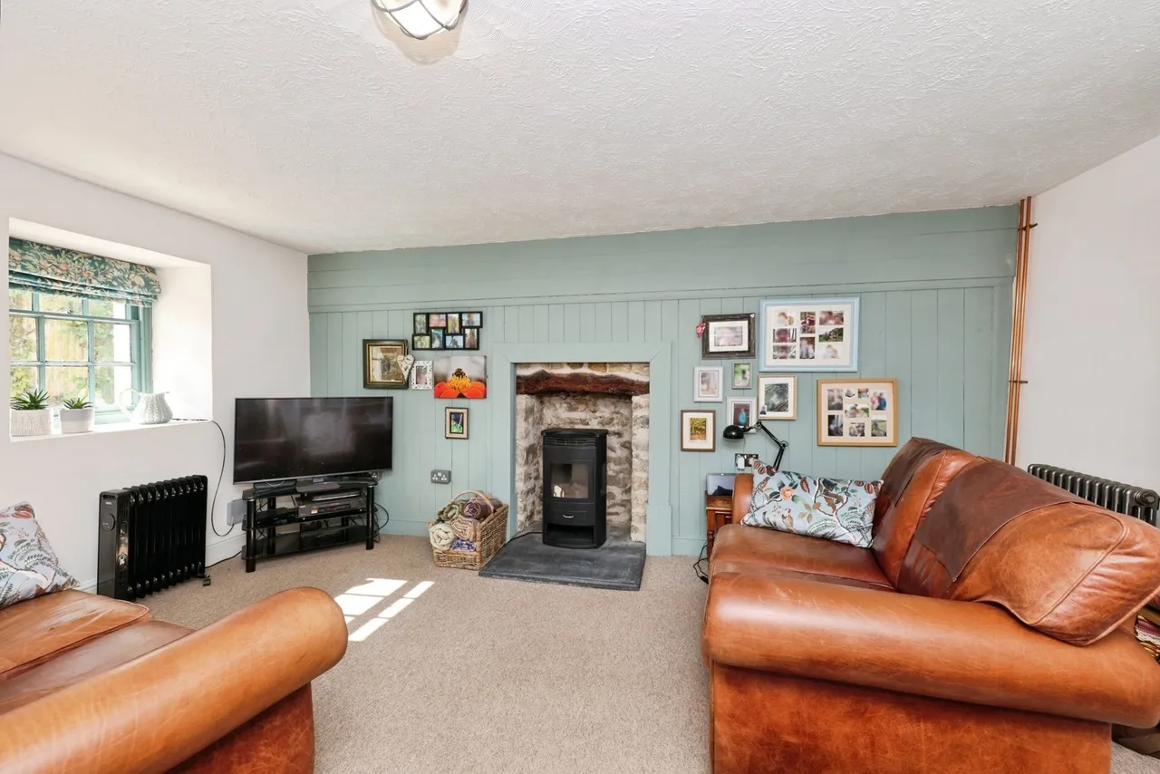 Llanfynydd, Carmarthen, SA32, photo 7