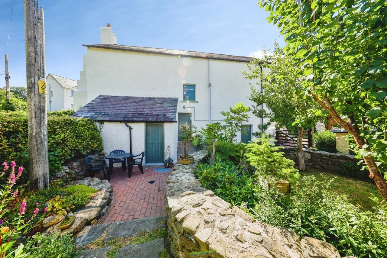 Llanfynydd, Carmarthen, SA32, photo 25