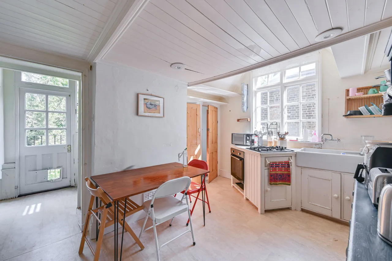 6a Oakmead Road, London, photo 5