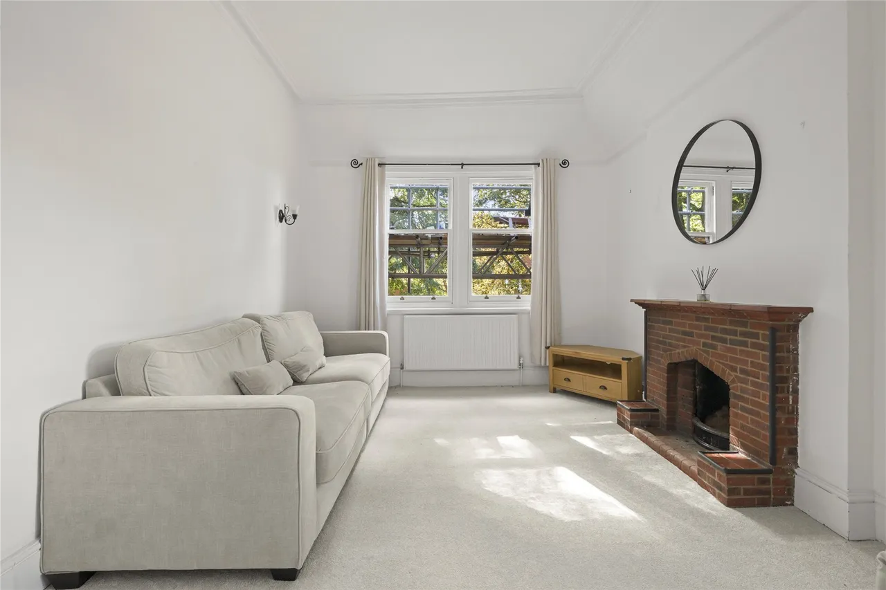Egerton Road, Weybridge, KT13, photo 9