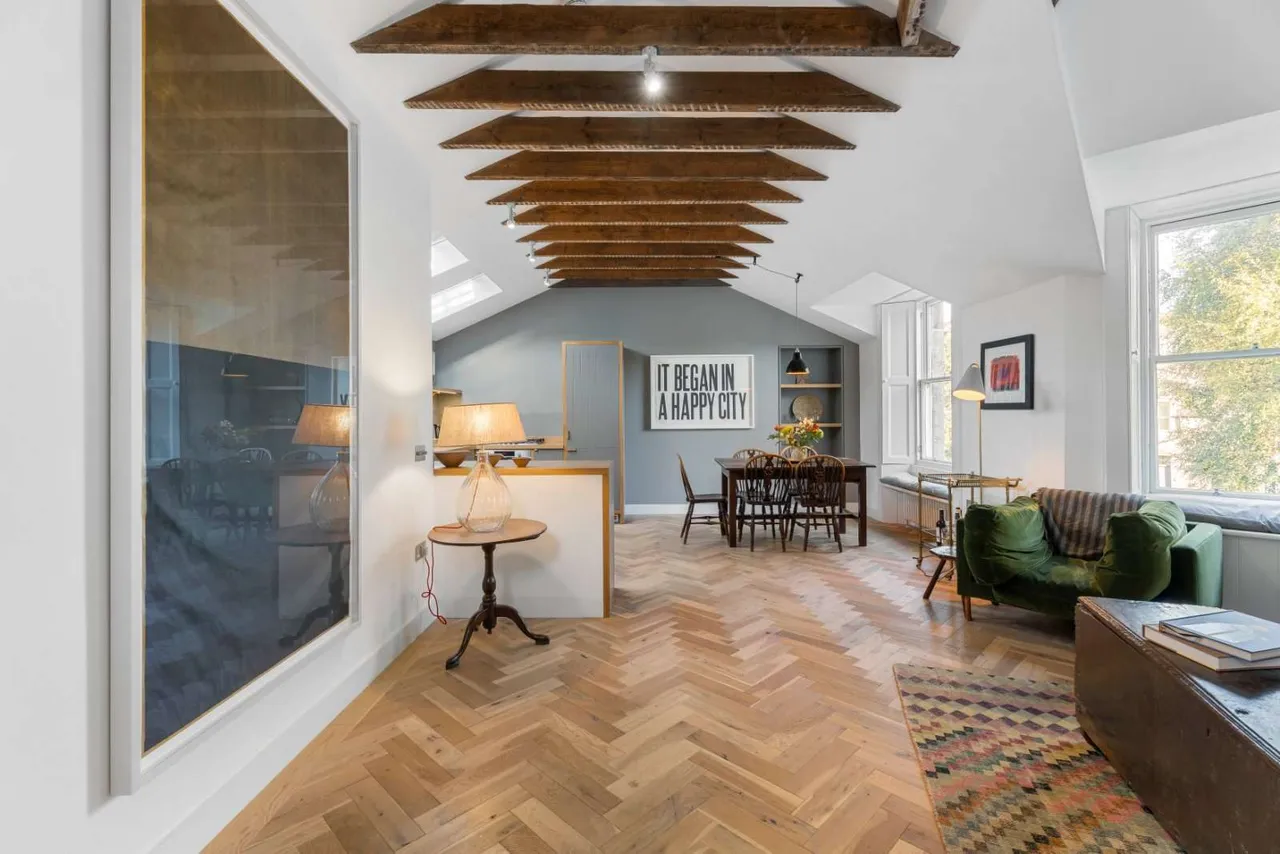 Carlton Terrace Mews, Edinburgh, EH7, photo 6