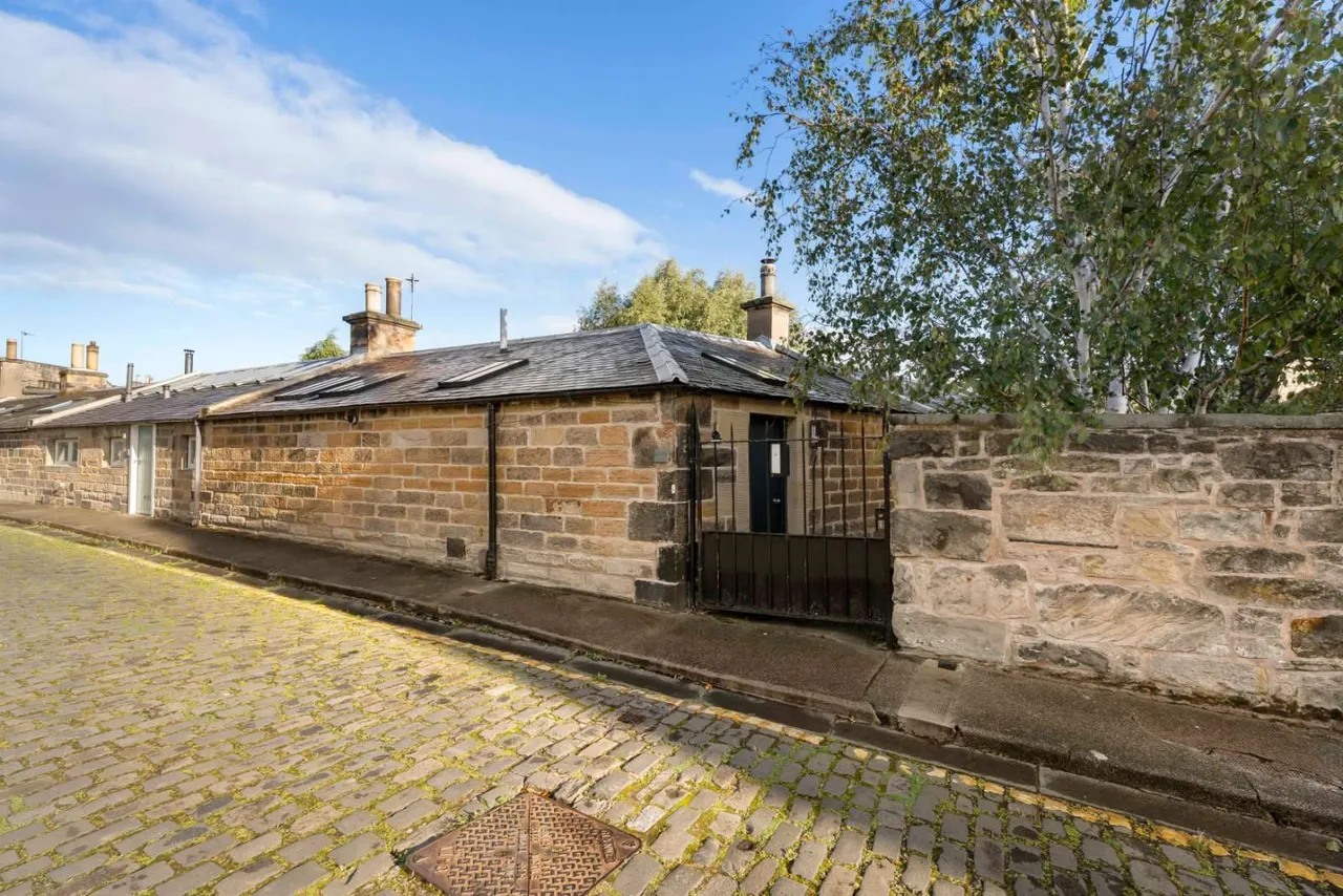 Carlton Terrace Mews, Edinburgh, EH7, photo 19