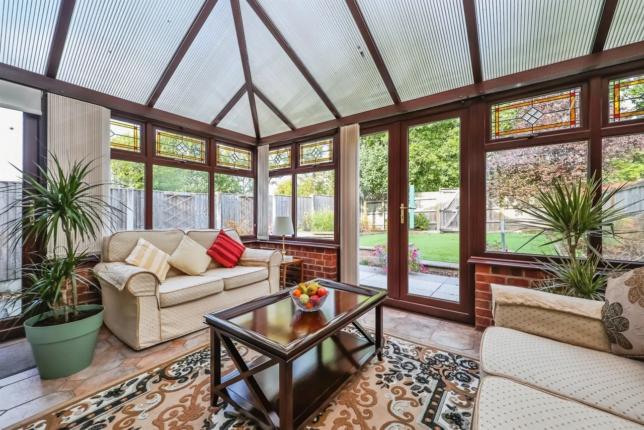 Fairway Drive, Nottingham, NG6, photo 11