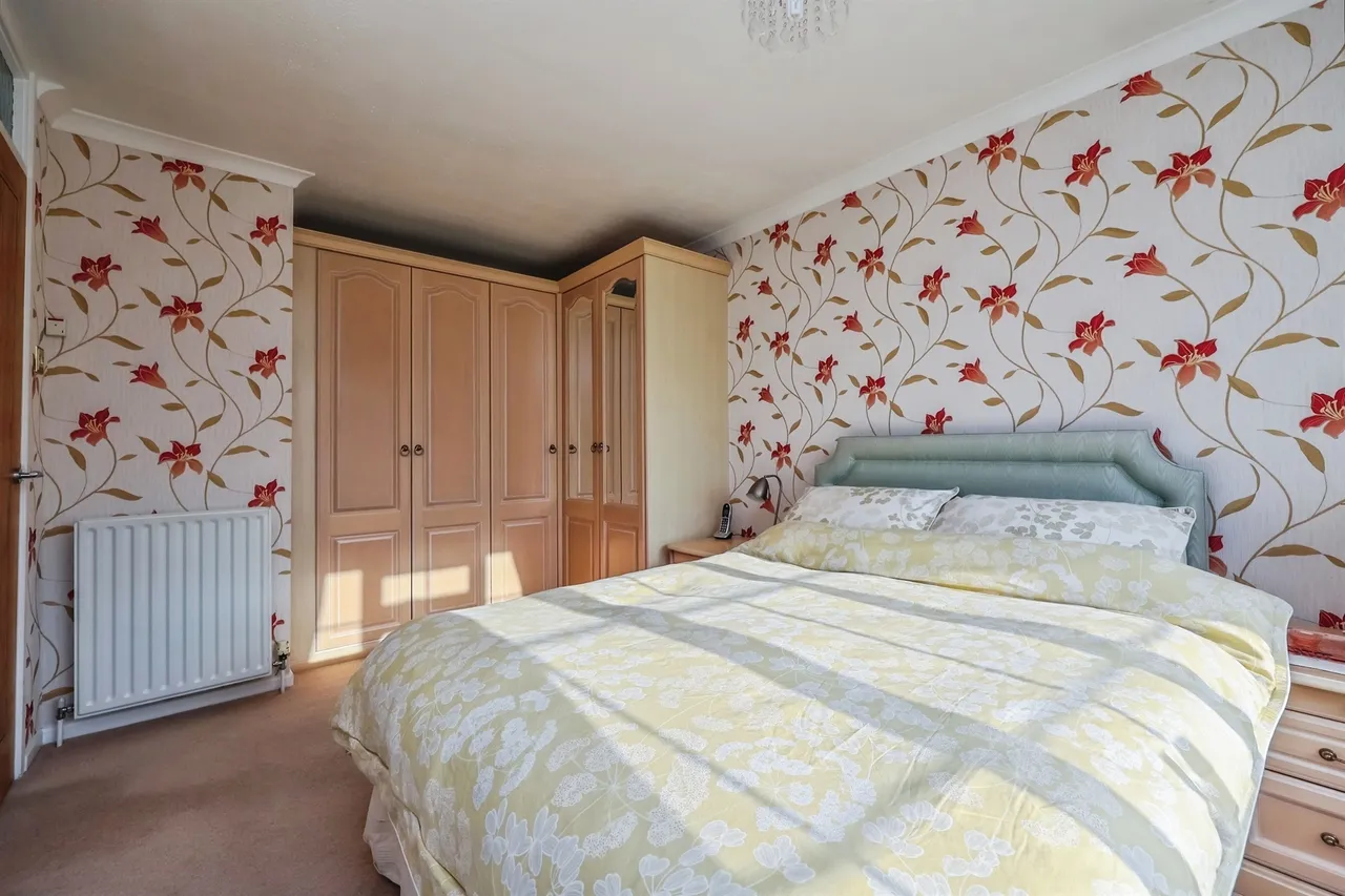 Fairway Drive, Nottingham, NG6, photo 17