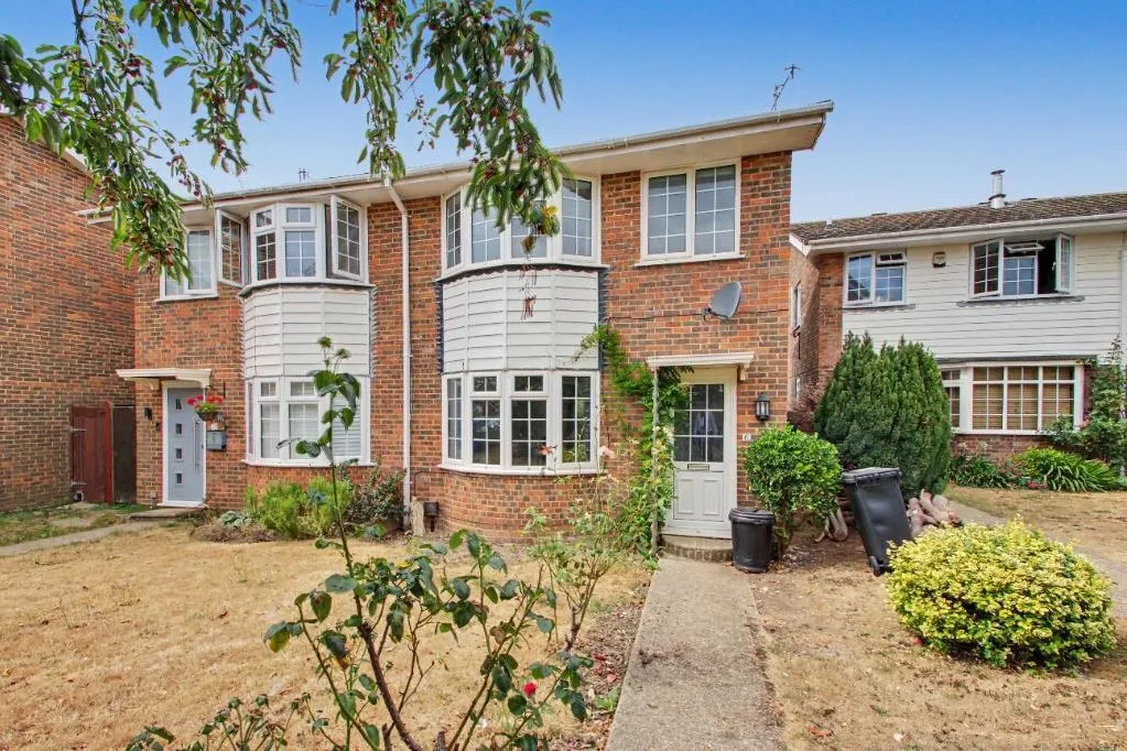 3 bed house to rent — Ferndale Walk, Angmering, Littlehampton
