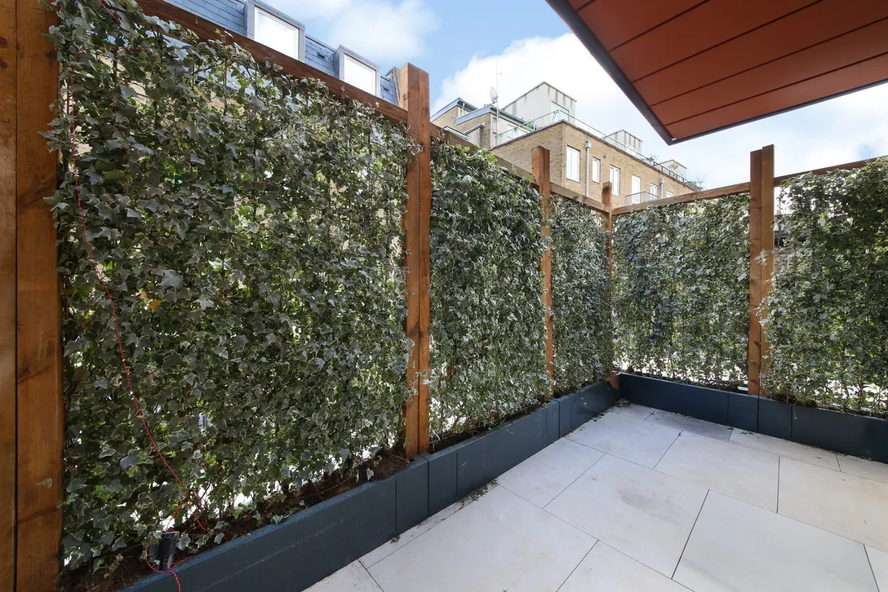 Stonhouse Street, London, SW4, photo 4