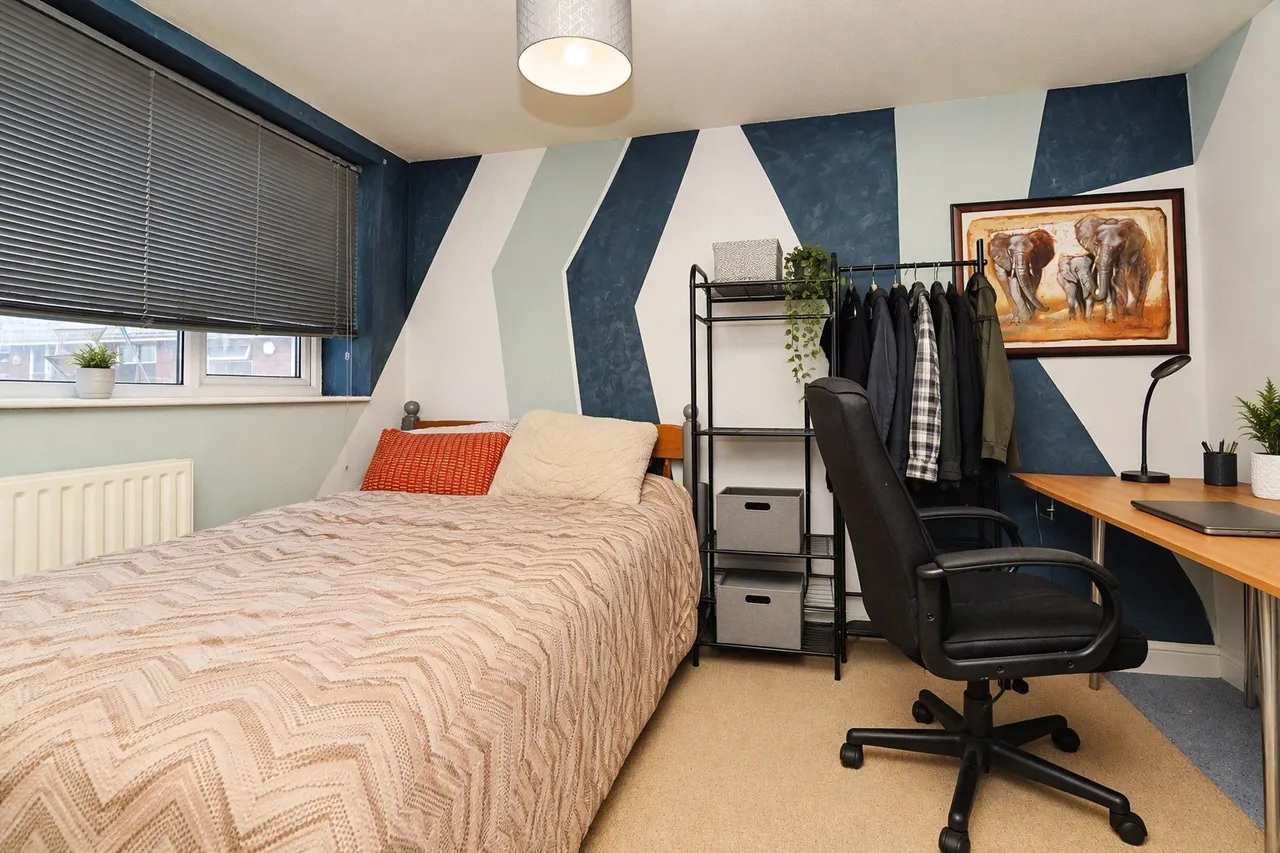 Broad Oak Way, Cheltenham, GL51, photo 7