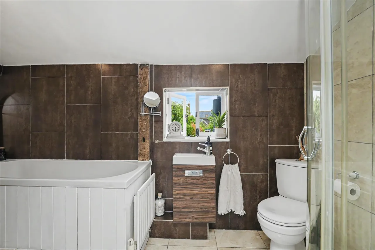 Dunmow Road, Great Bardfield, CM7, photo 15
