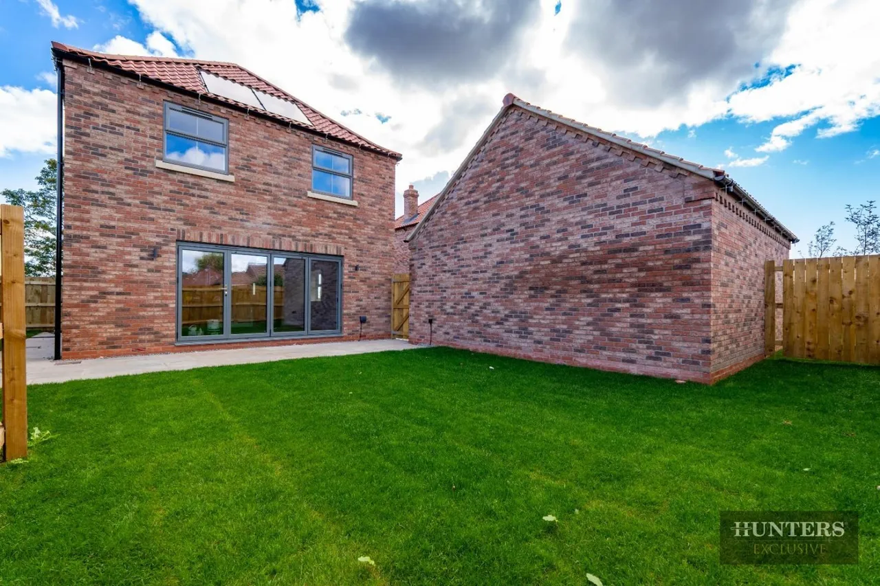 New Road, Brandesburton, YO25, photo 30